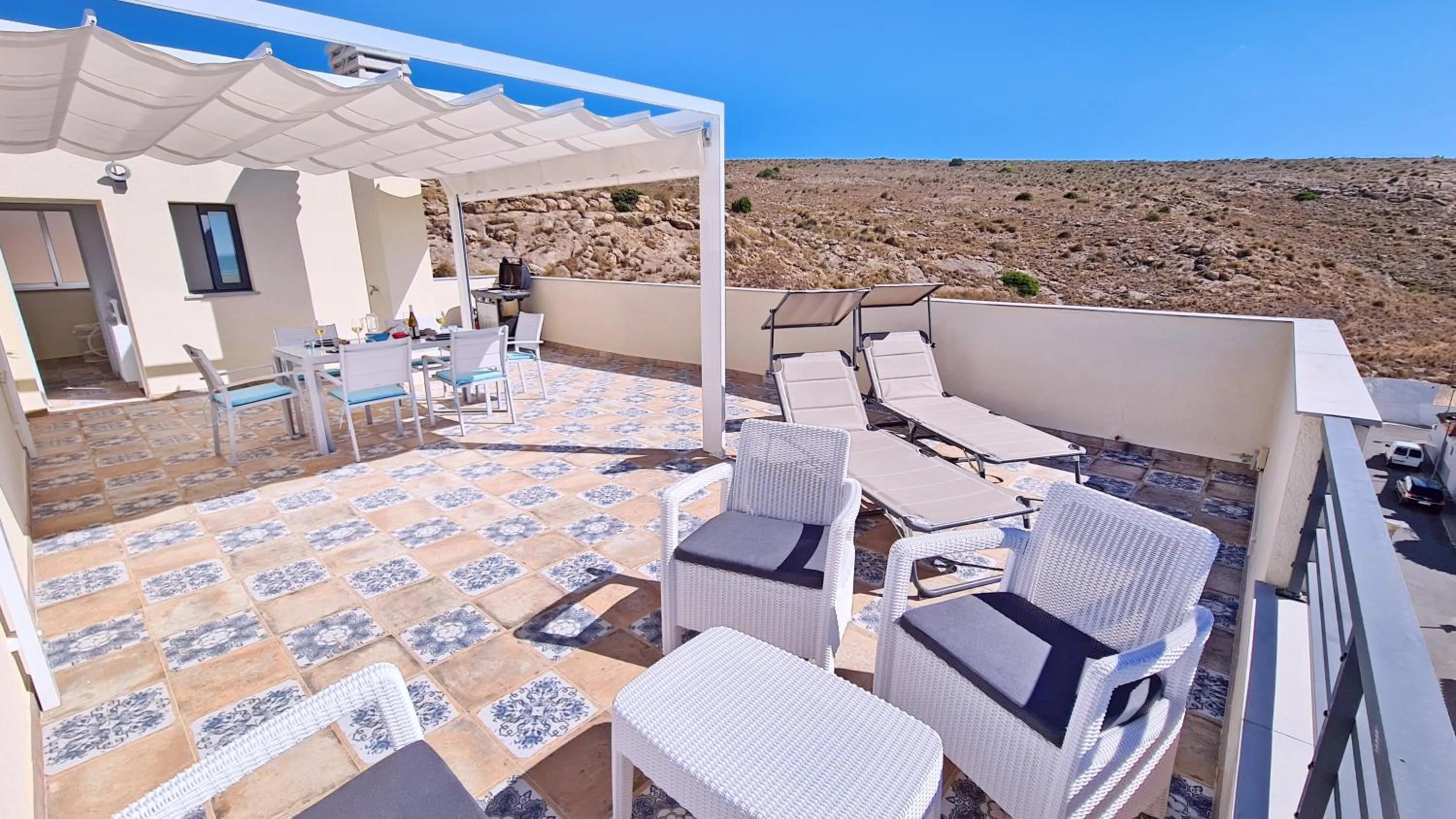 BBQ facilities in Penthouse with Panoramic View by NRAS