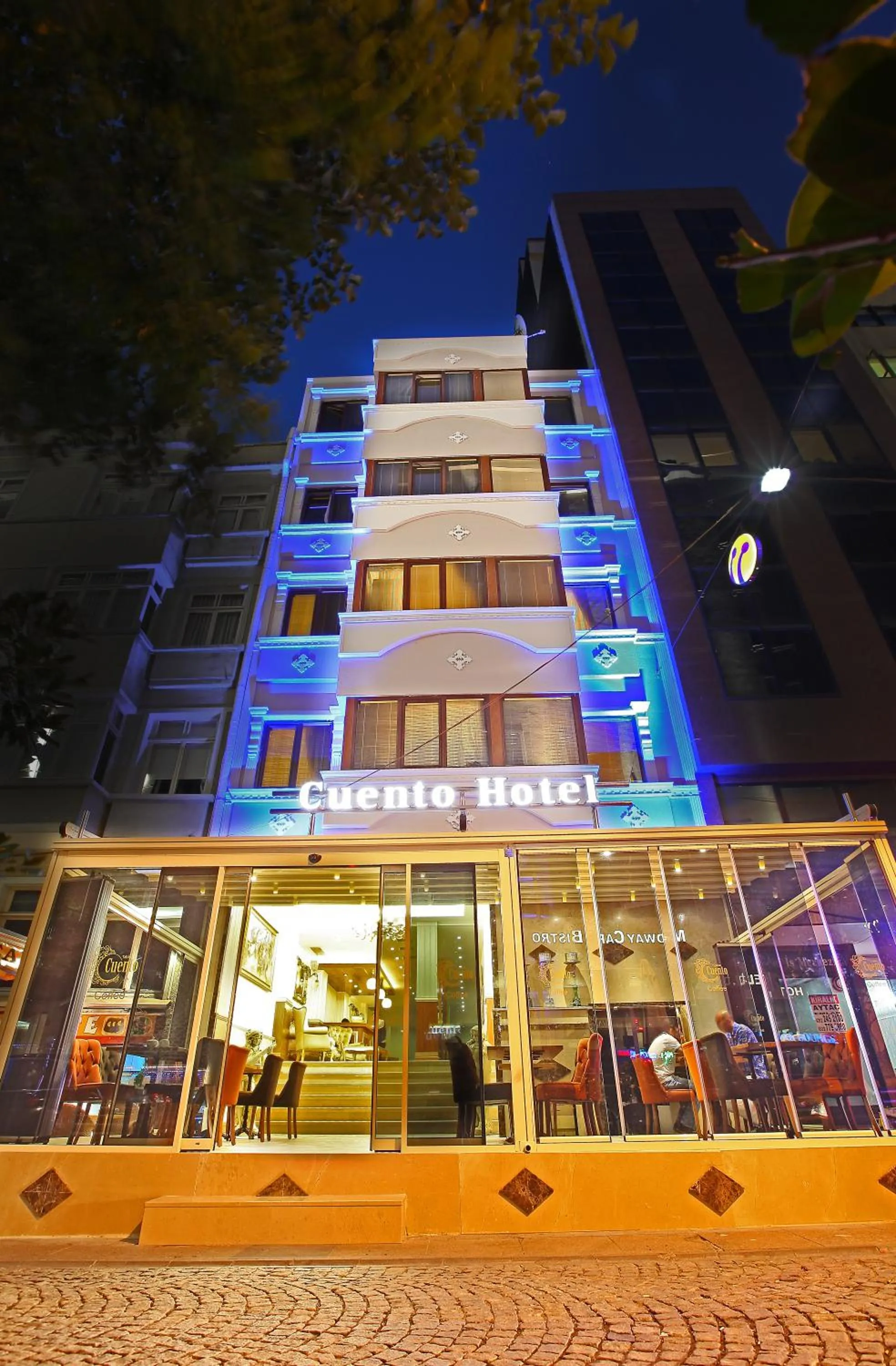 Facade/entrance in Taksim Cuento Hotel