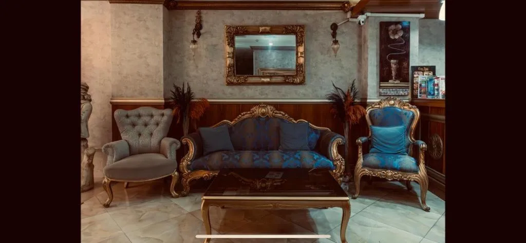 Living room in Taksim Cuento Hotel