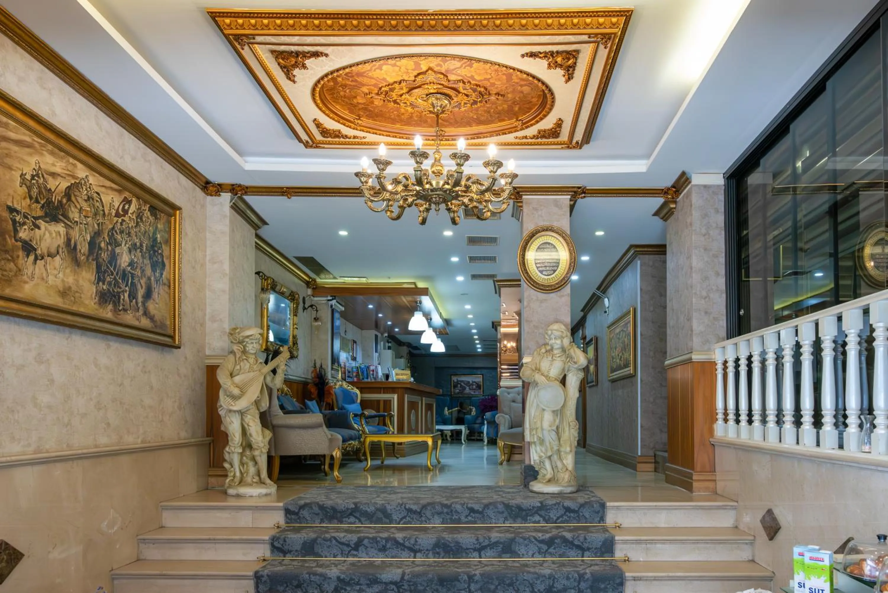 Seating area in Taksim Cuento Hotel