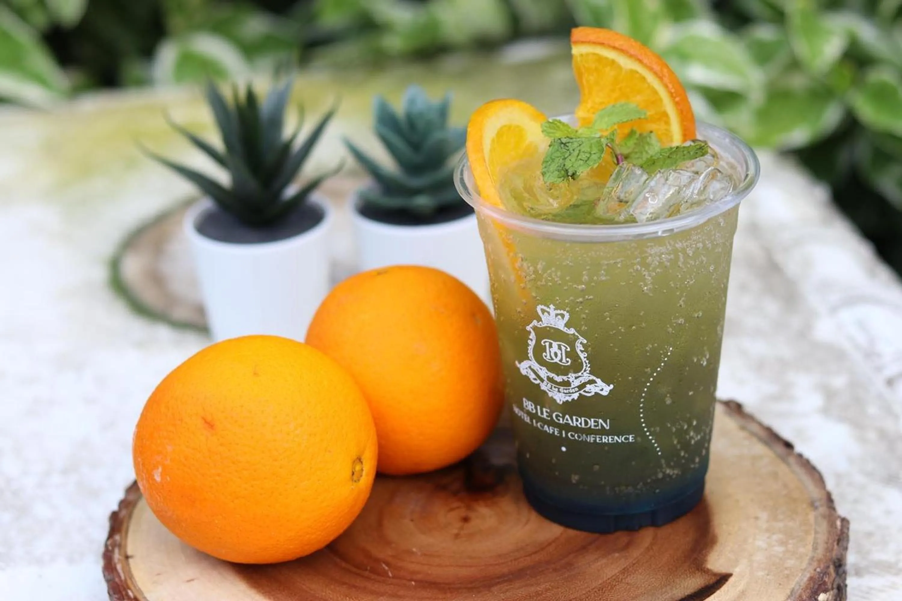 Drinks in BB Le Garden