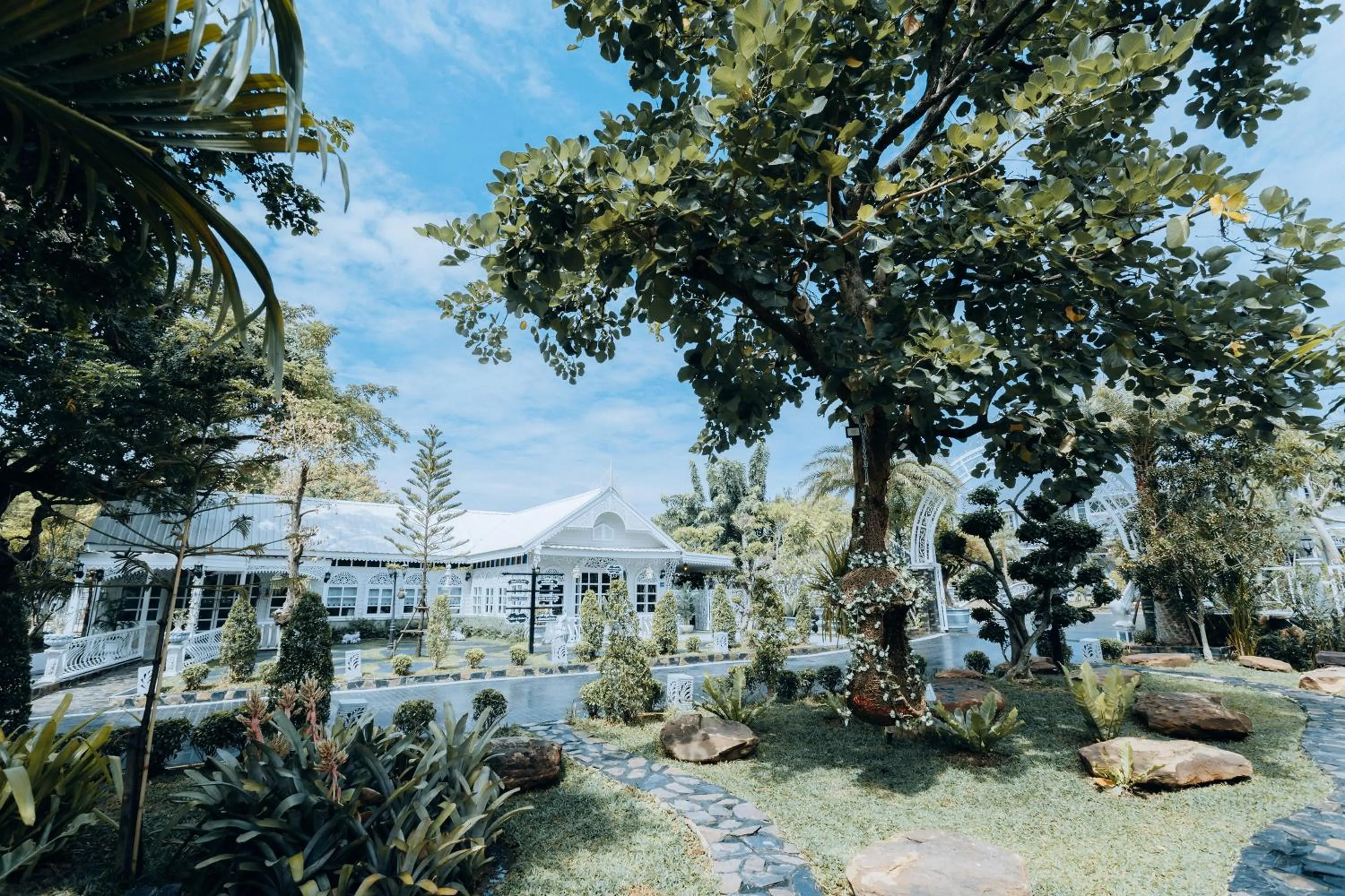 Garden view in BB Le Garden