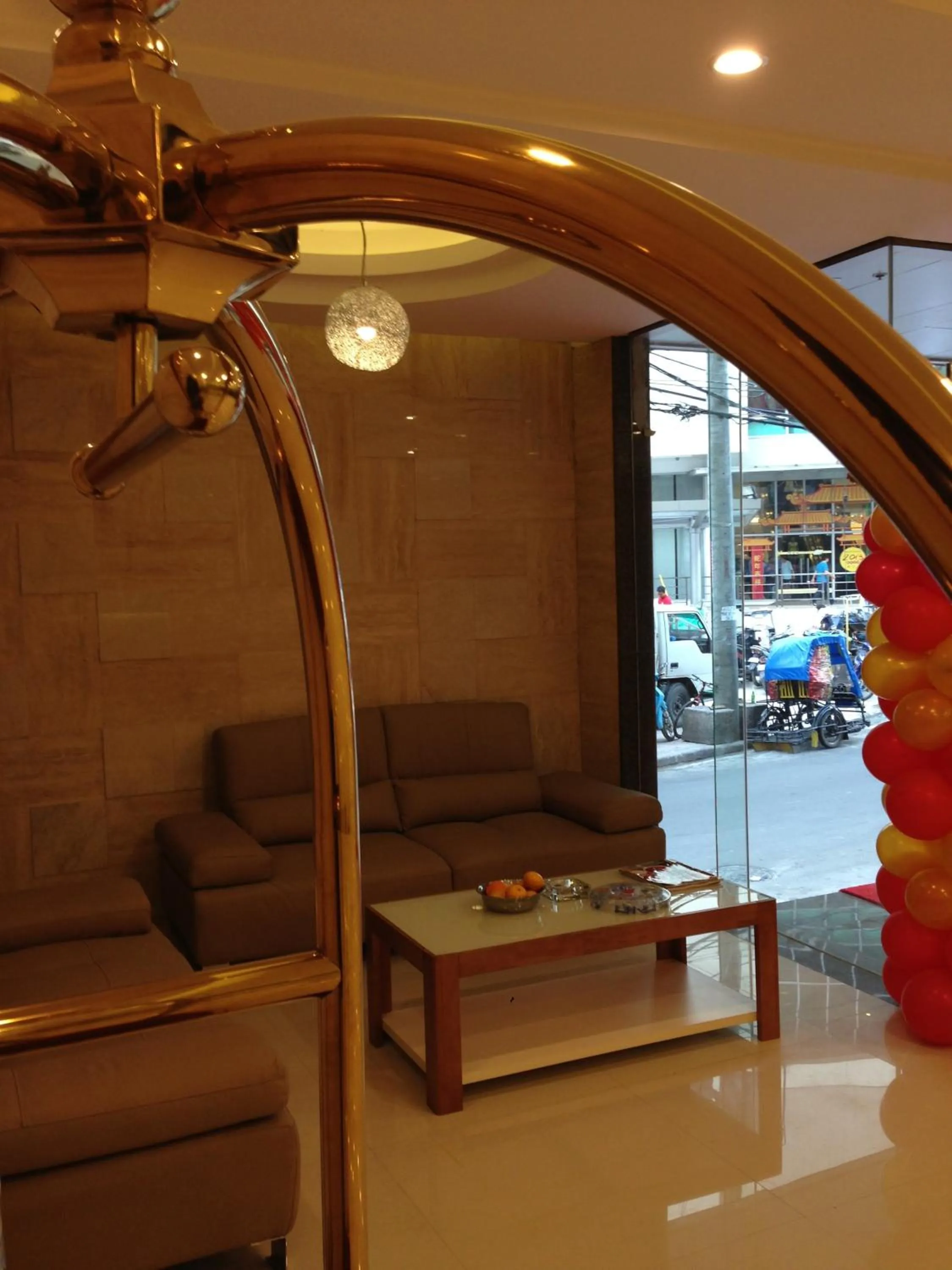 Lobby or reception in Dela Chambre Hotel