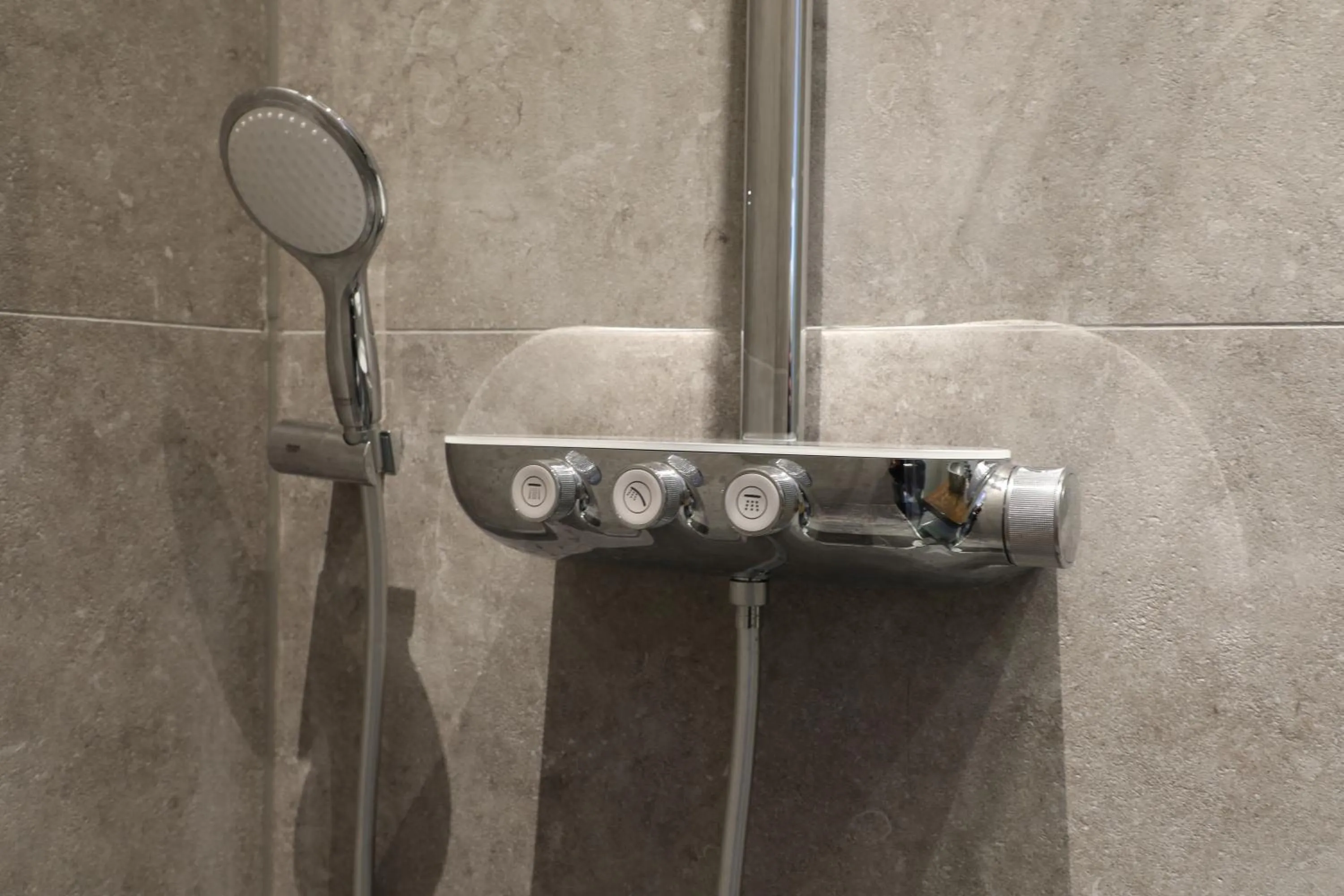 Shower in Valerius Boutique Hotel