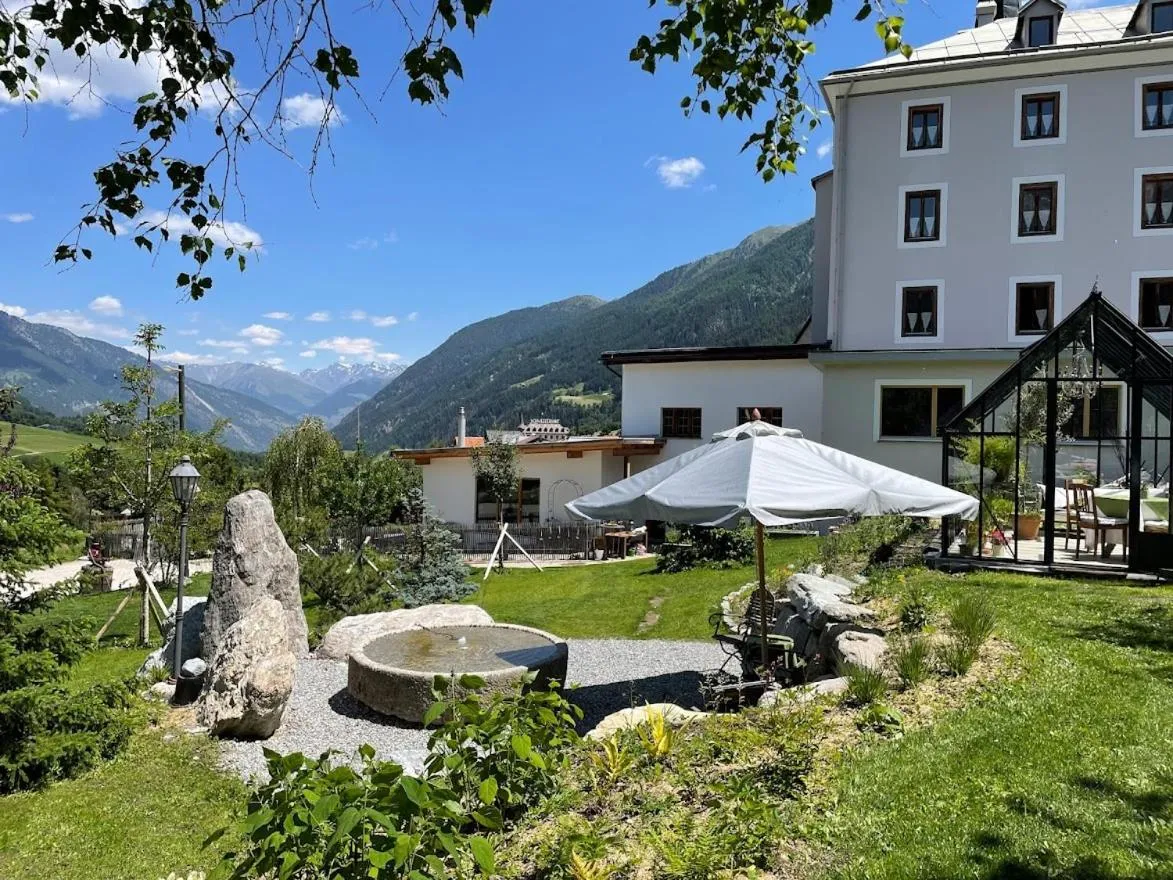 Garden in B&B Villa Stelvio