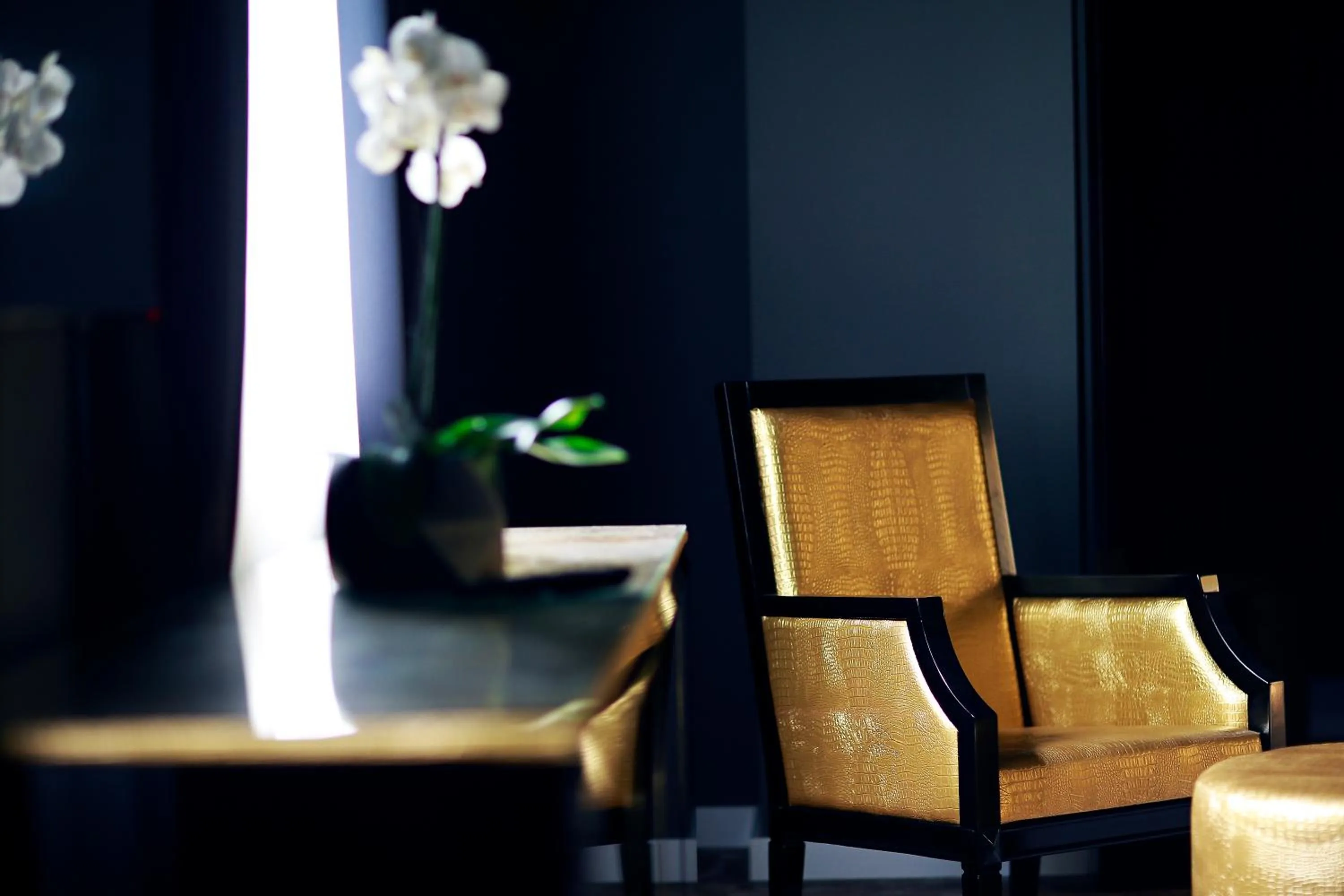 Seating area in Hotel 9