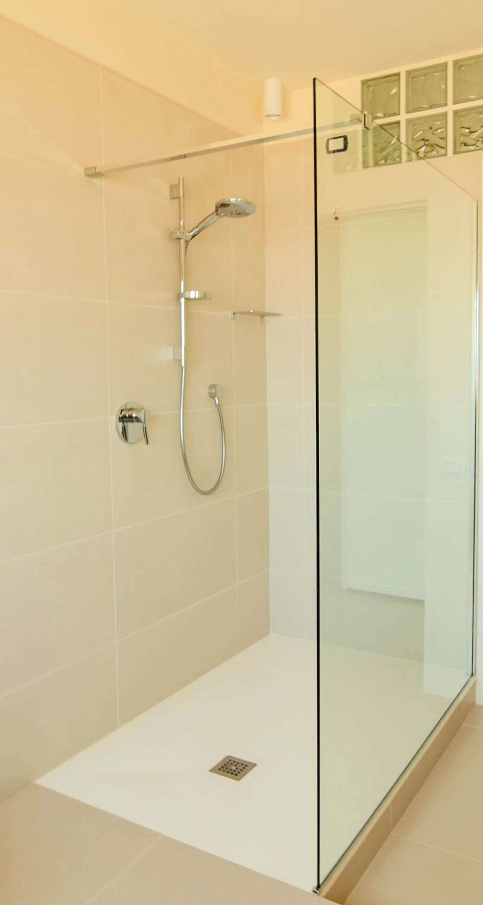 Bathroom in Portopalosuite