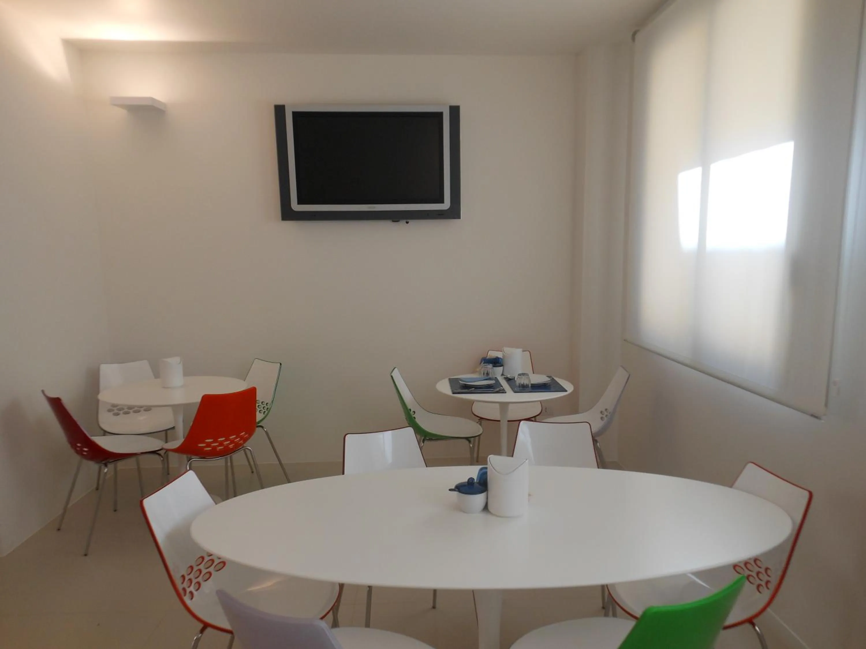 Dining area in Portopalosuite