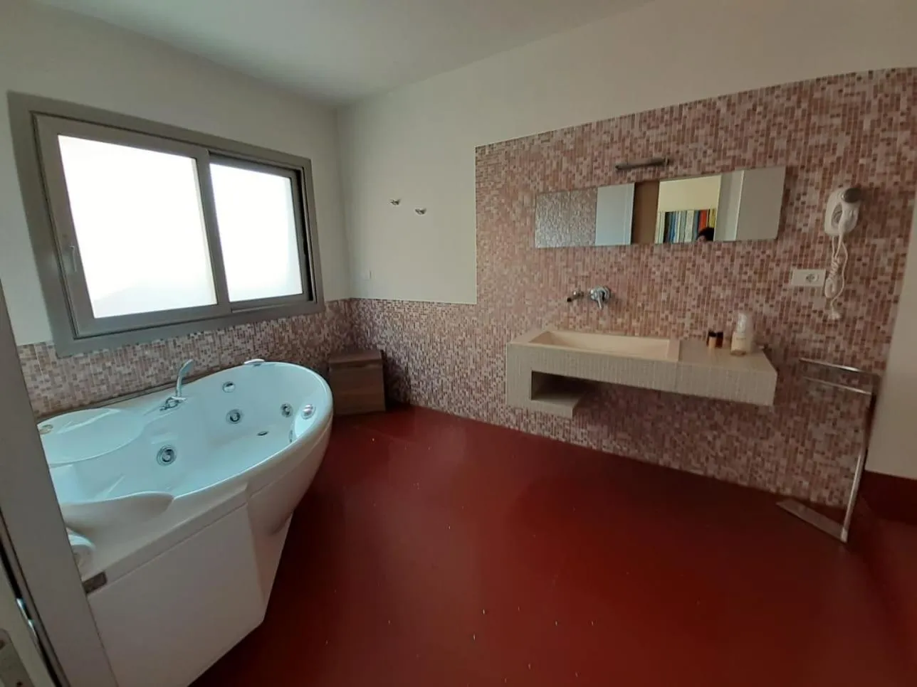 Bathroom in Portopalosuite
