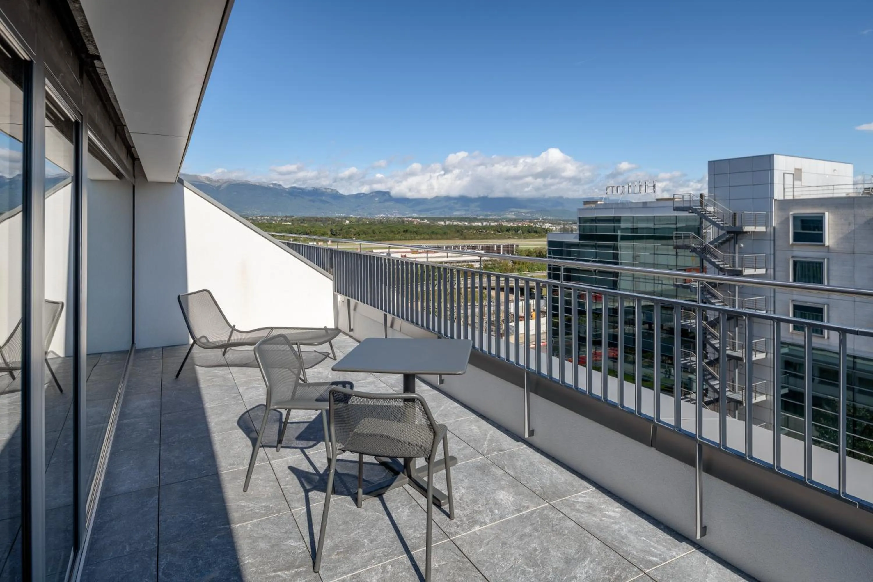 Balcony/Terrace in Hilton Geneva Hotel and Conference Centre