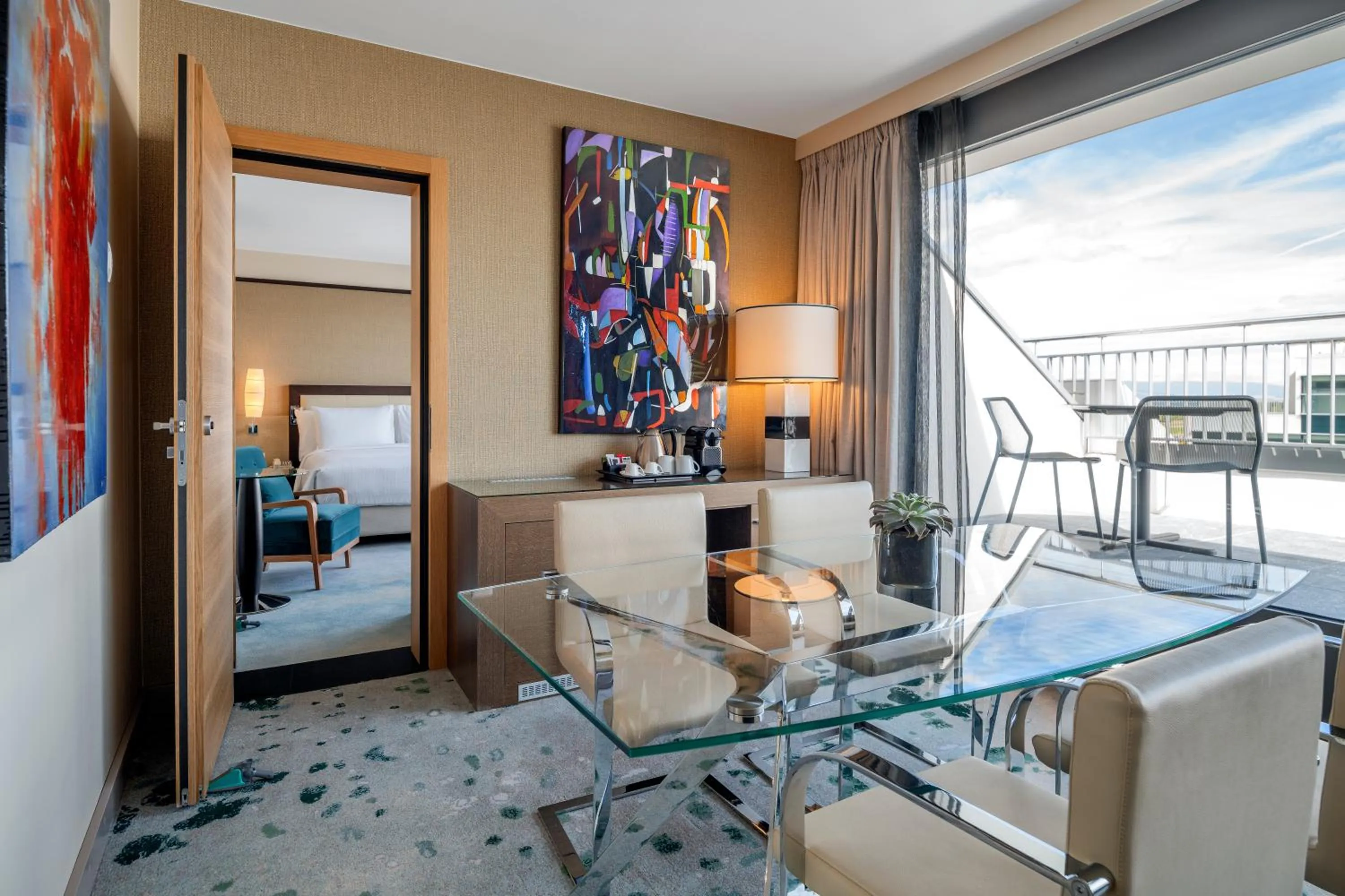 Bedroom in Hilton Geneva Hotel and Conference Centre