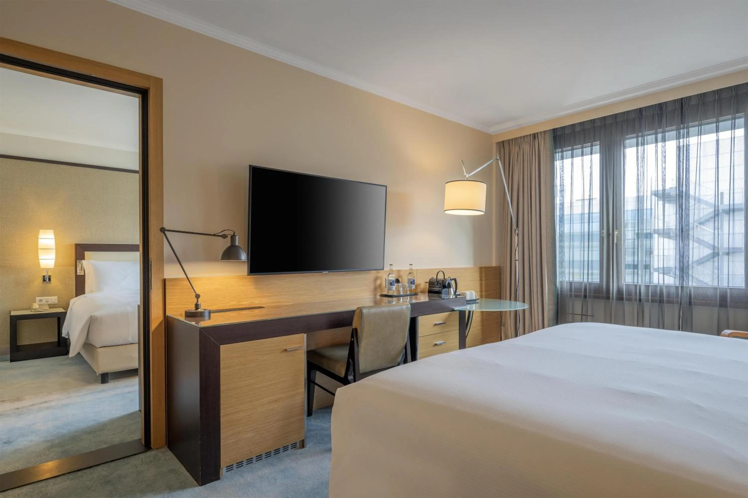 Bed in Hilton Geneva Hotel and Conference Centre