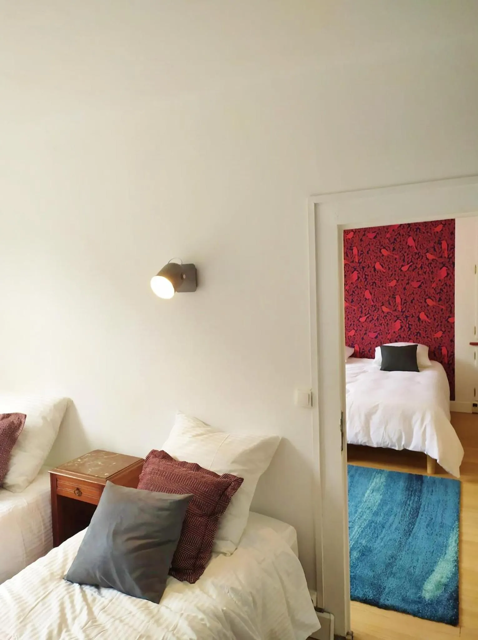 Photo of the whole room, Bed in Le Huis Clos