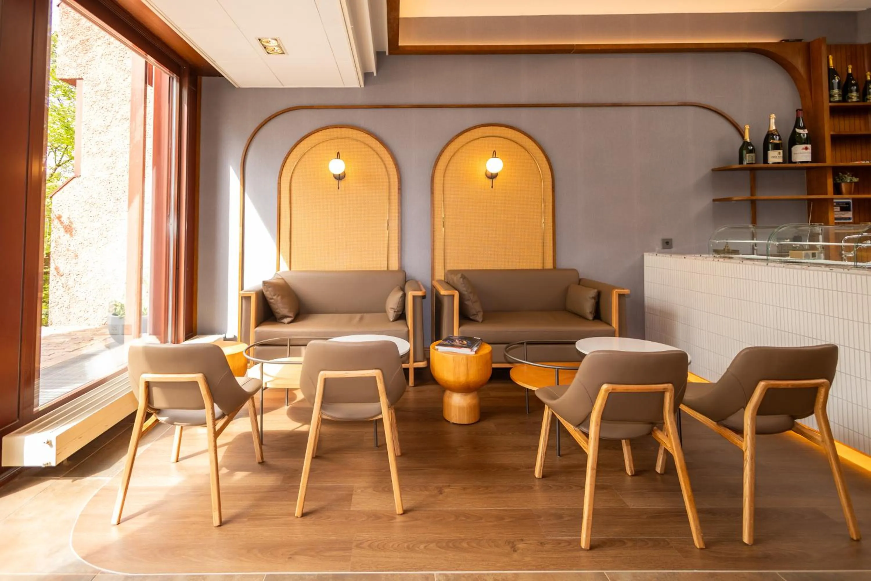 Restaurant/places to eat in Ramada by Wyndham Baden Hotel du Parc