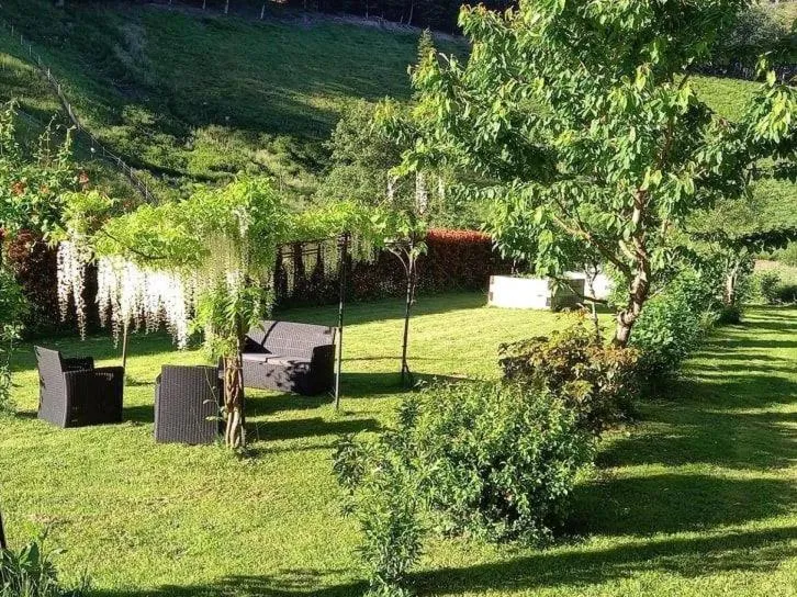 Garden in LA CLIMONTAINE