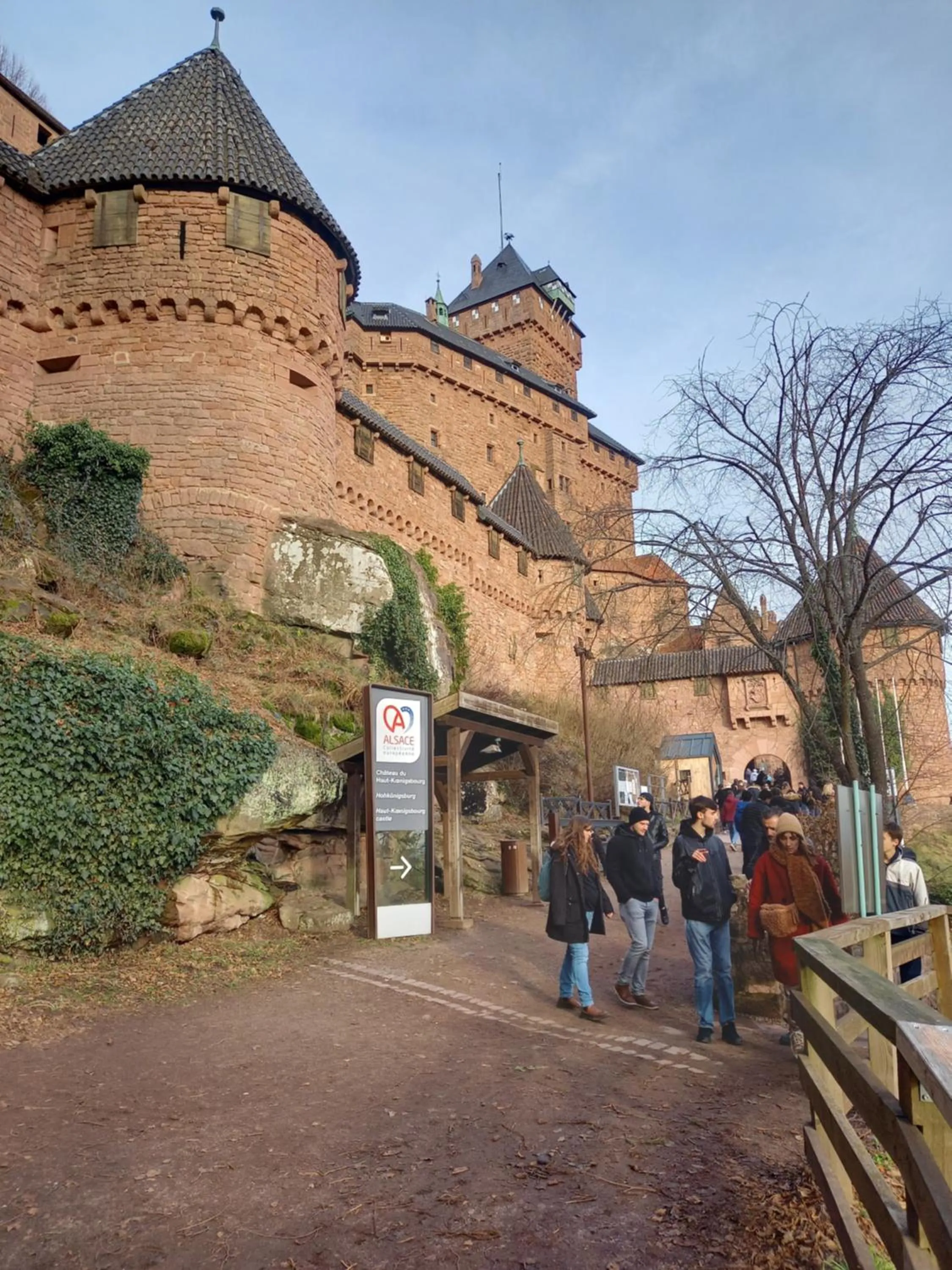 Landmark view in LA CLIMONTAINE