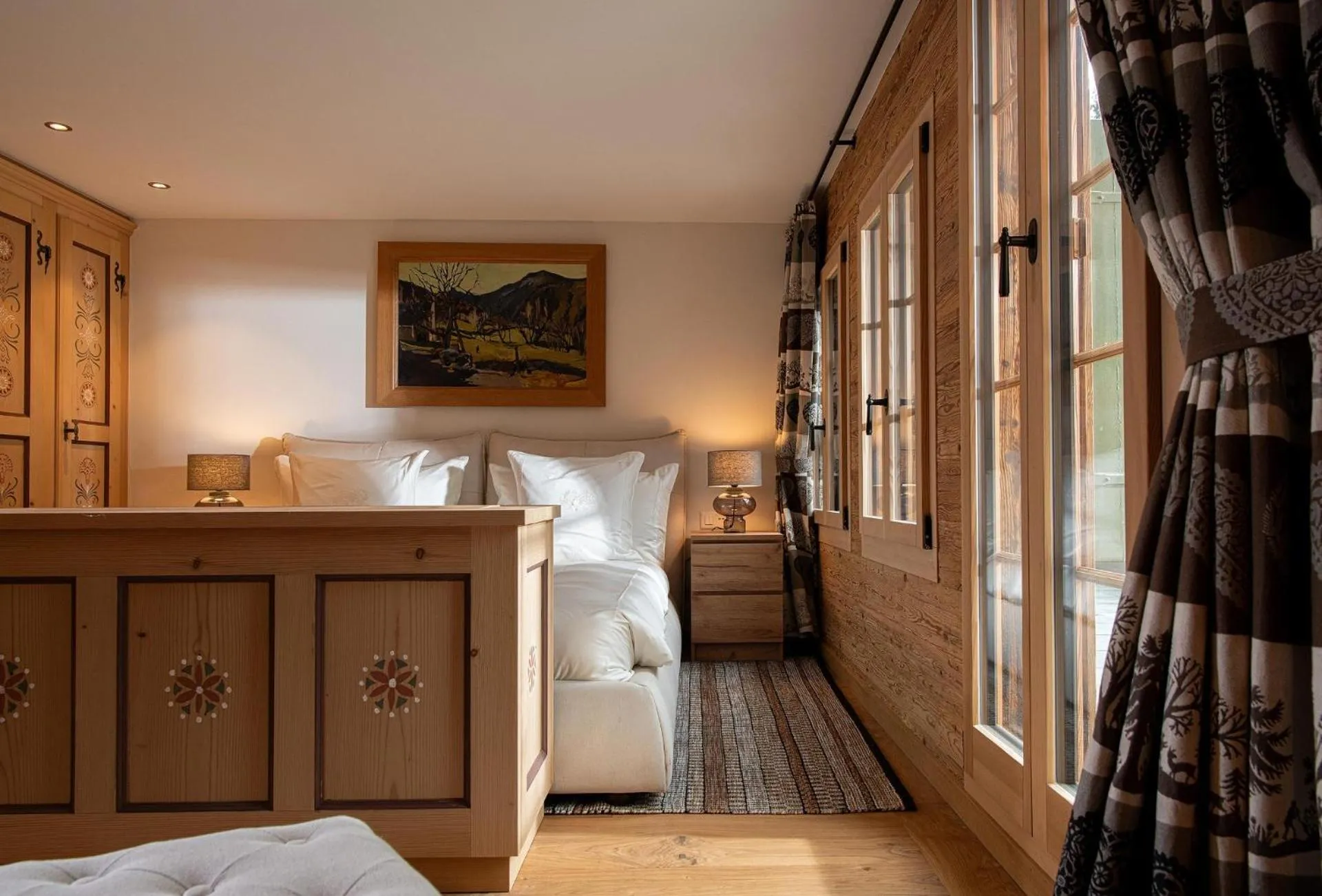 towels, Bed in Hotel Olden