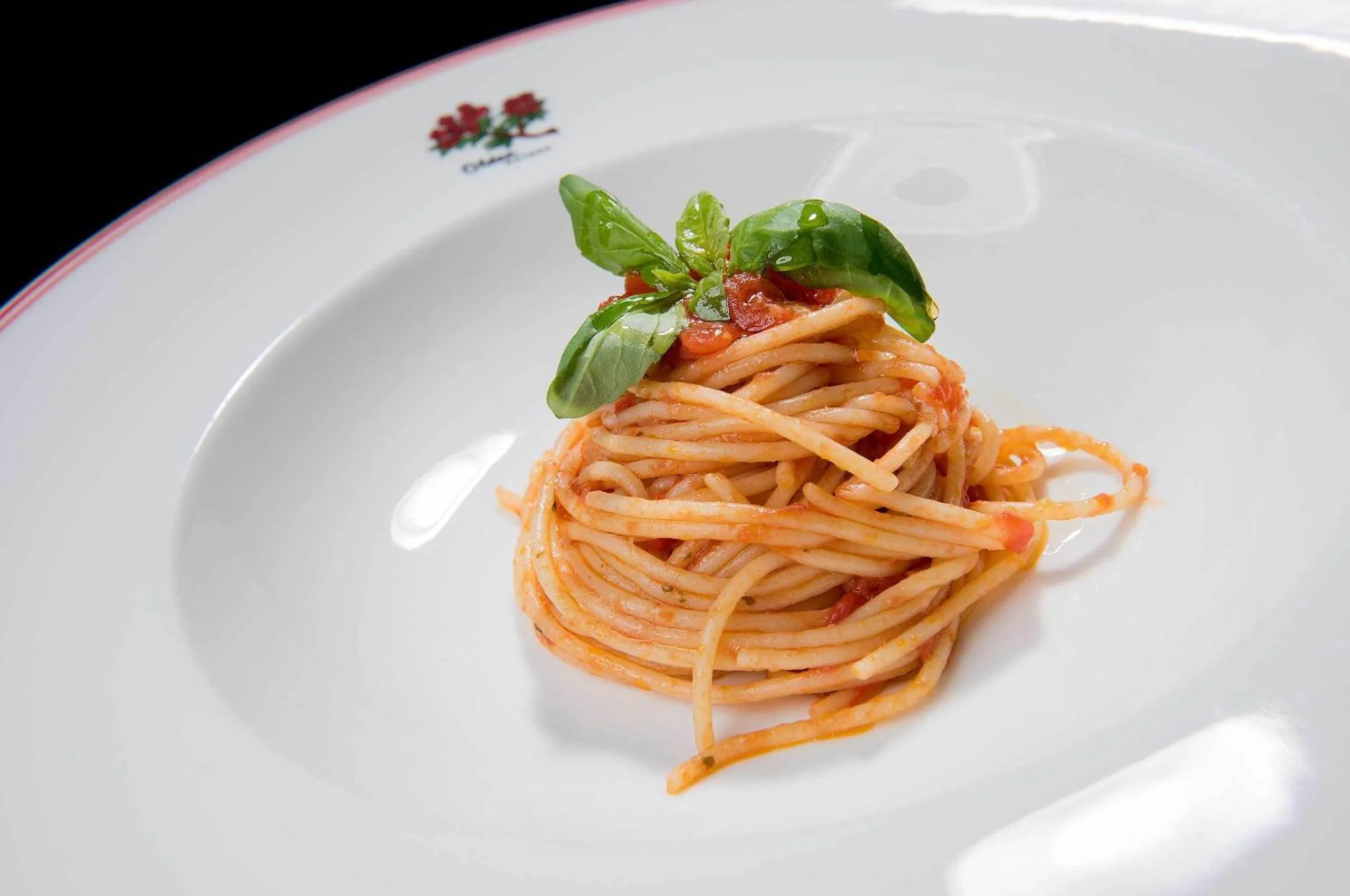 Restaurant/places to eat in Hotel Olden