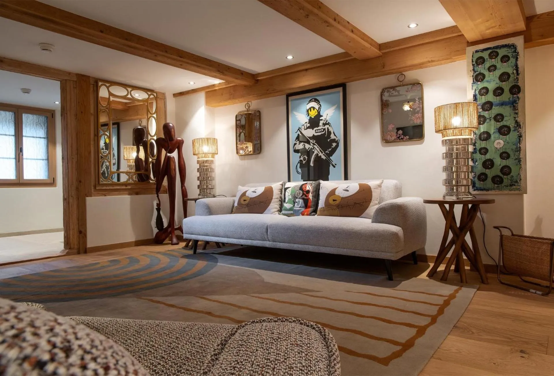 Living room, Bed in Hotel Olden