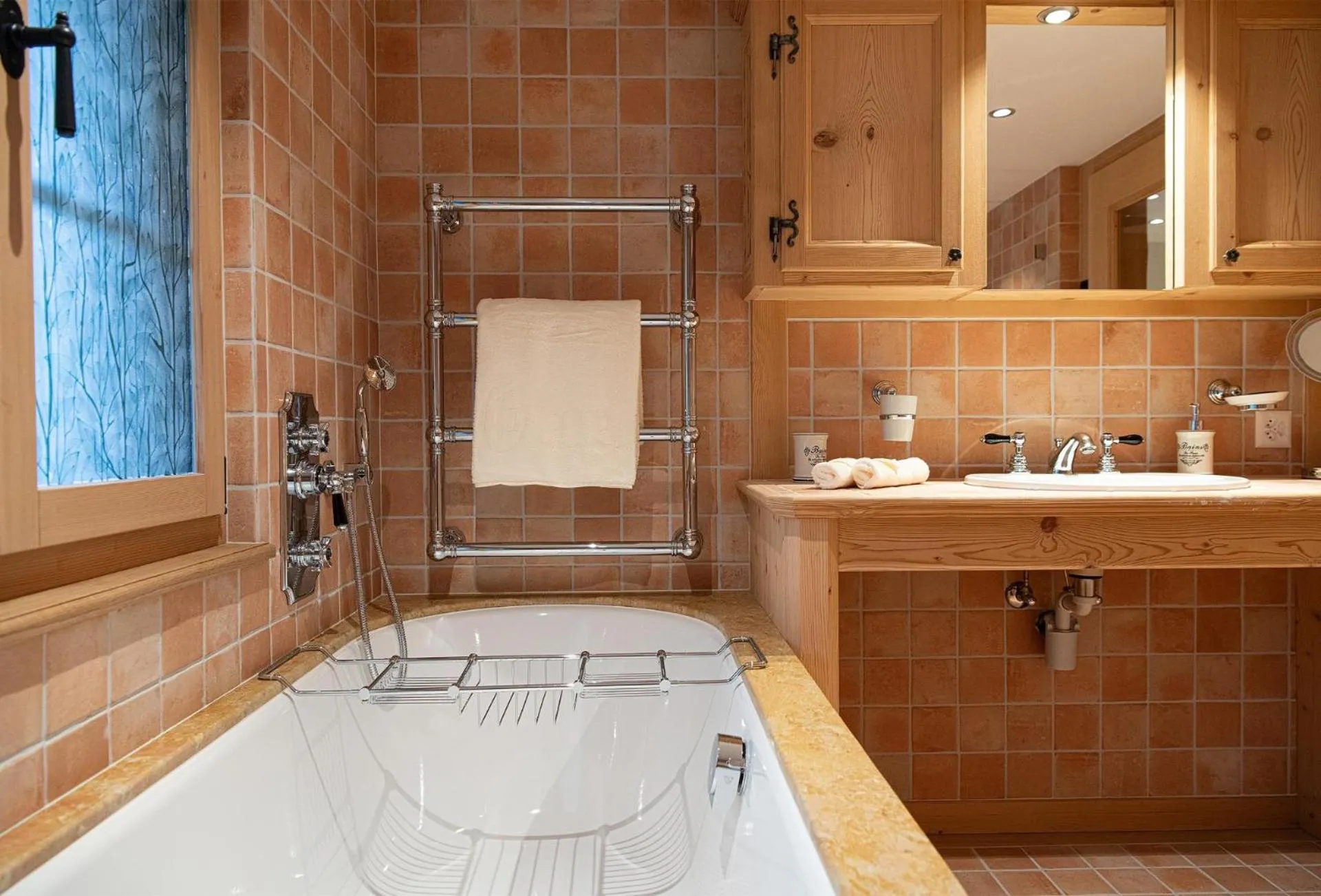 Bathroom in Hotel Olden