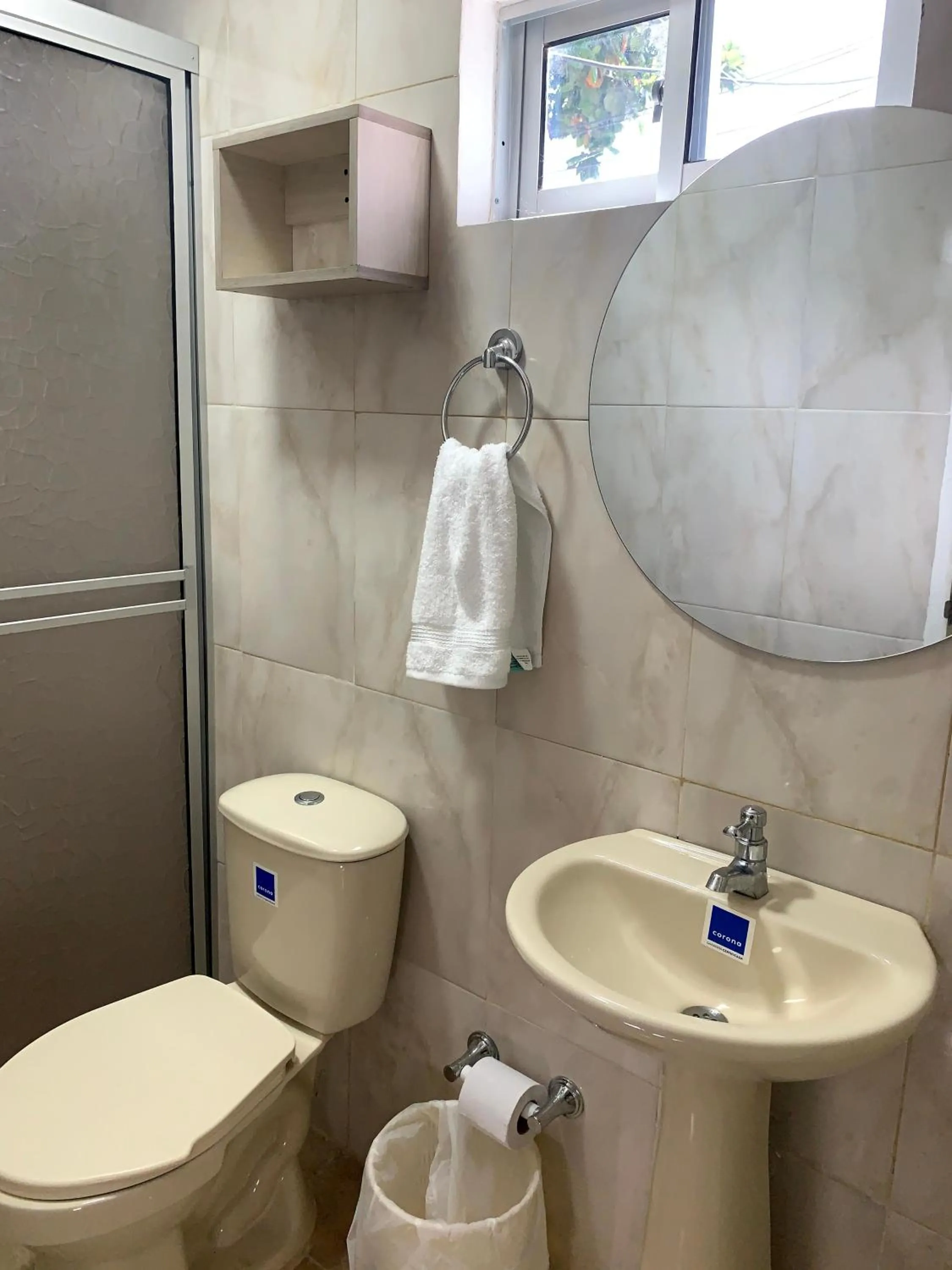 Bathroom in Mar de Indias House