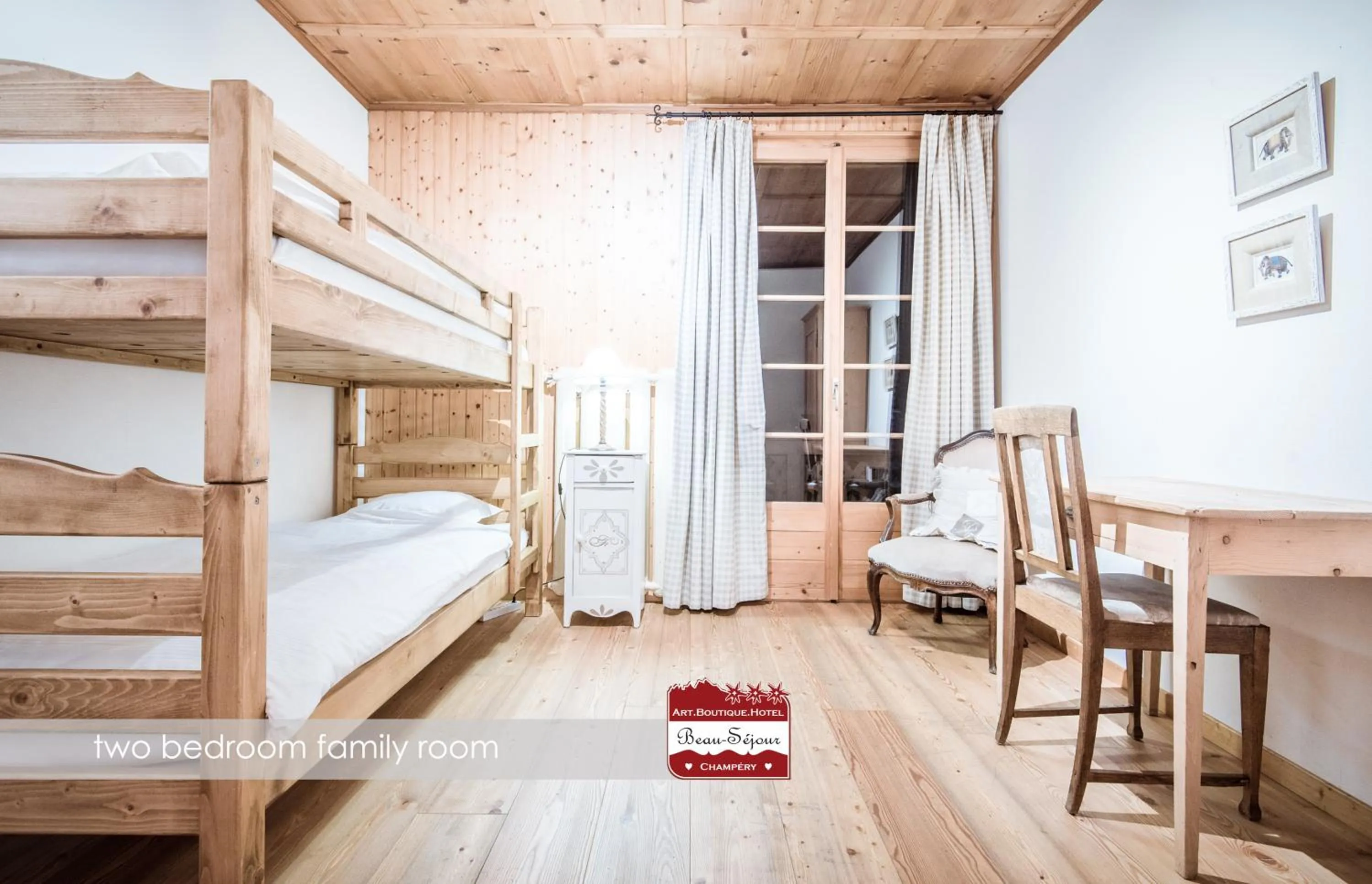bunk bed, Bed in Boutique Hotel Beau-Séjour & Spa Superior