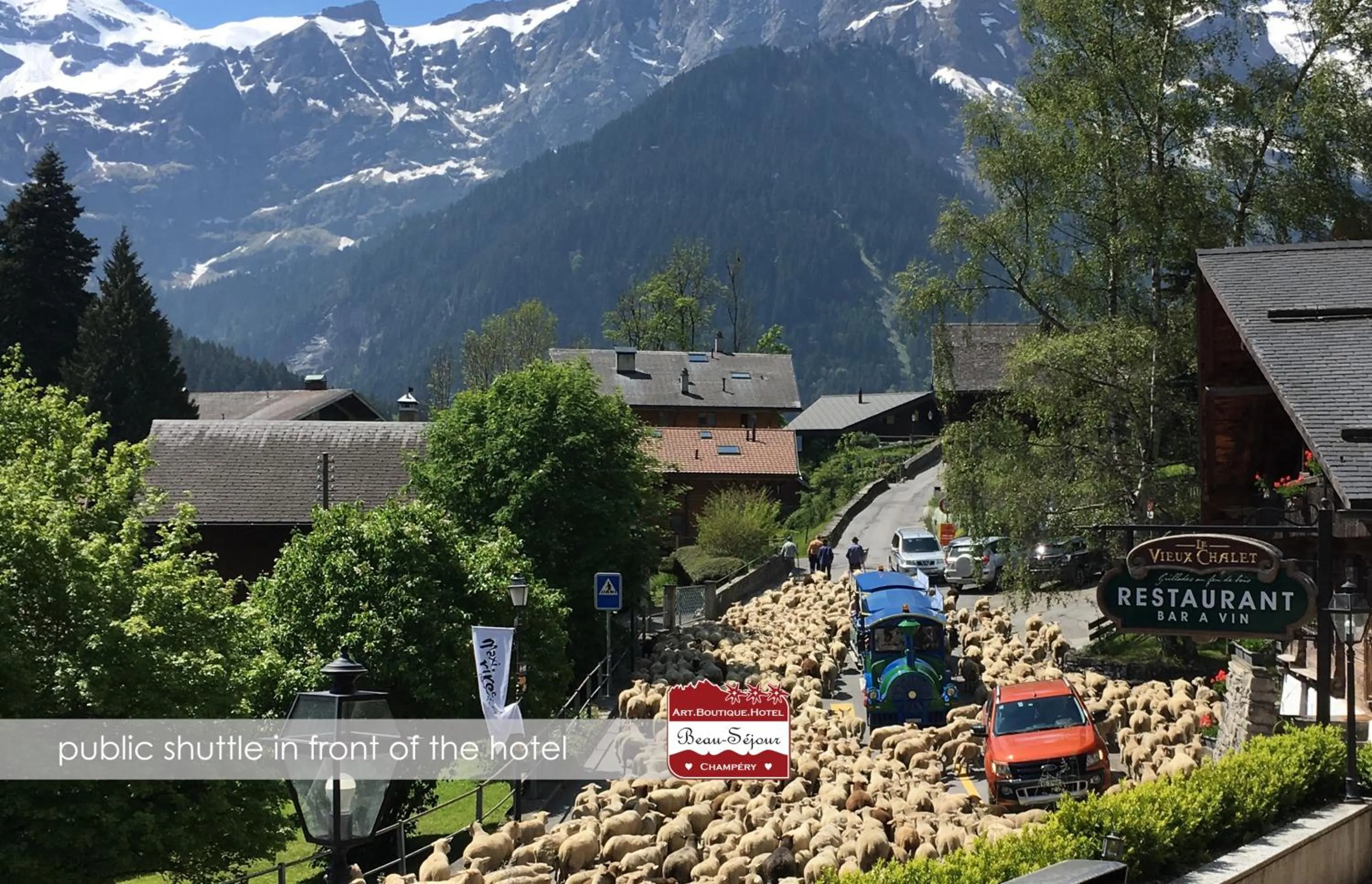 Street view in Boutique Hotel Beau-Séjour & Spa Superior