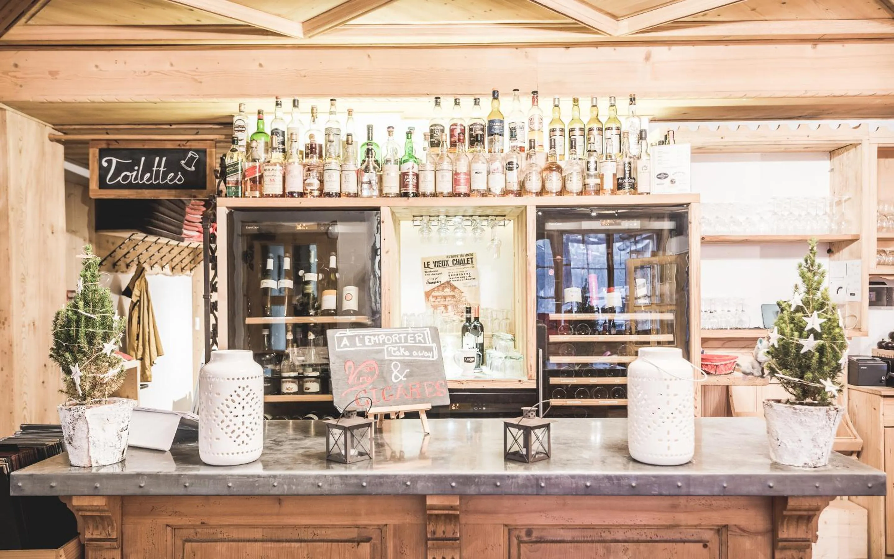 Restaurant/places to eat in Boutique Hotel Beau-Séjour & Spa Superior