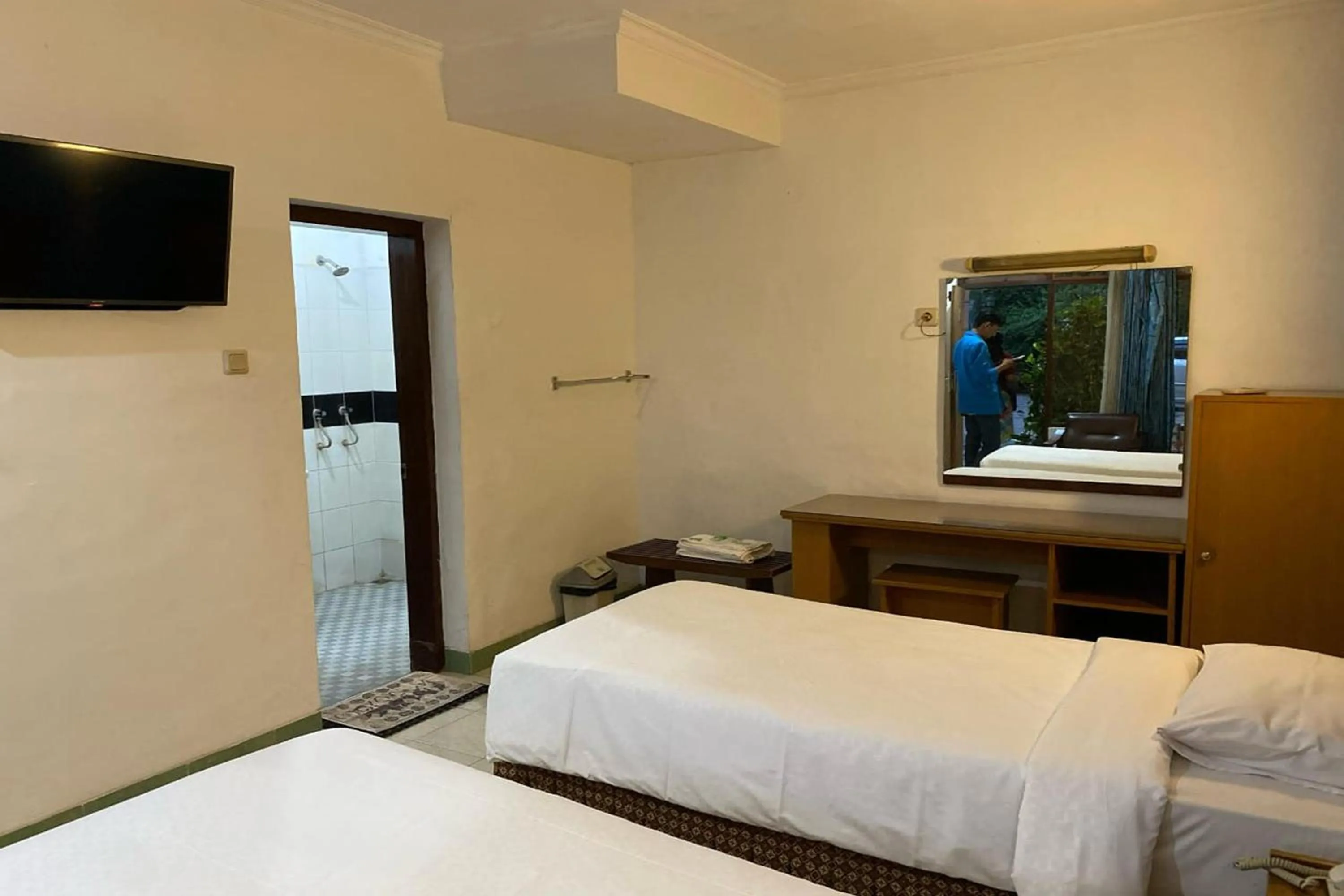 Bedroom, Bed in Hotel Lestari