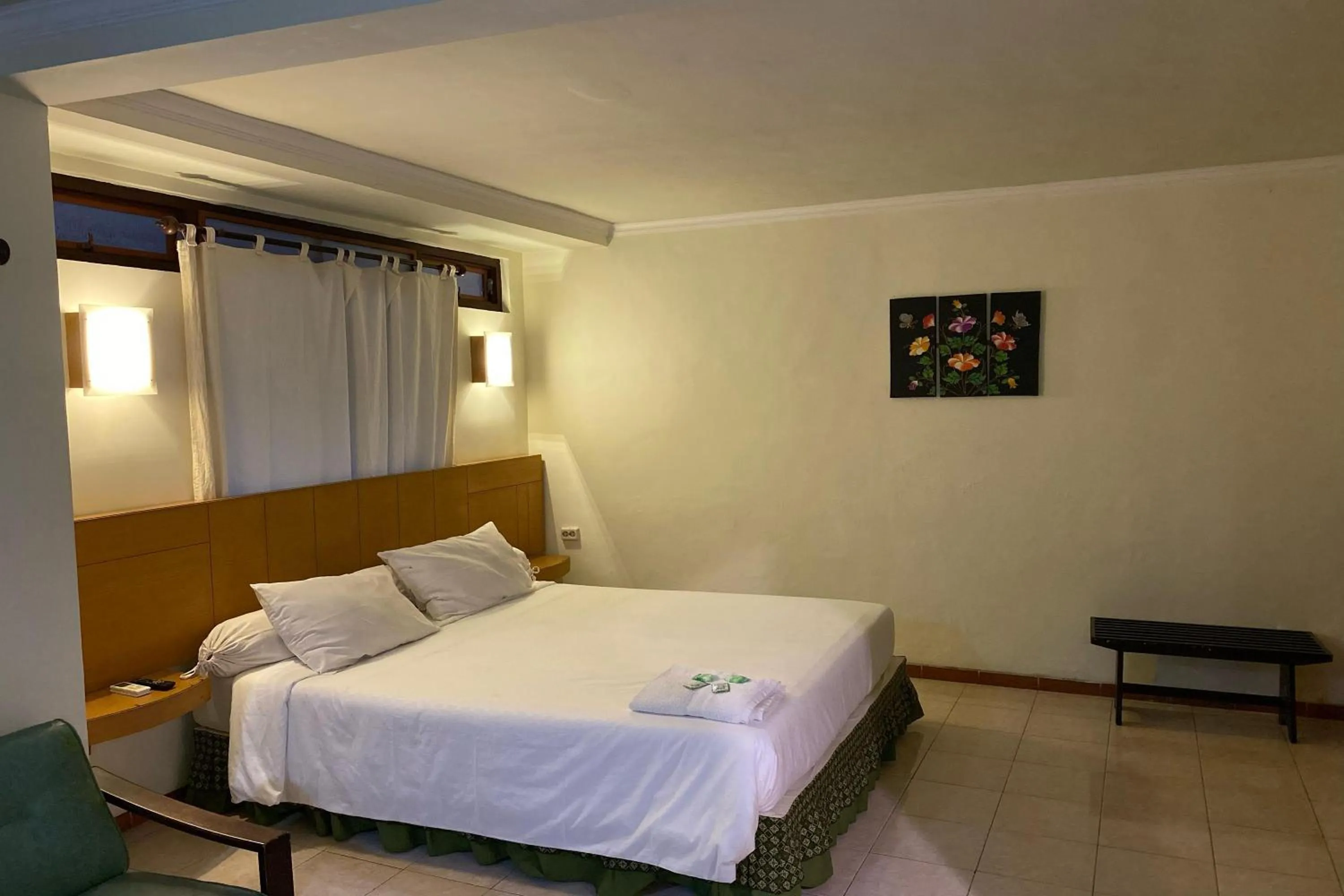 Bedroom, Bed in Hotel Lestari