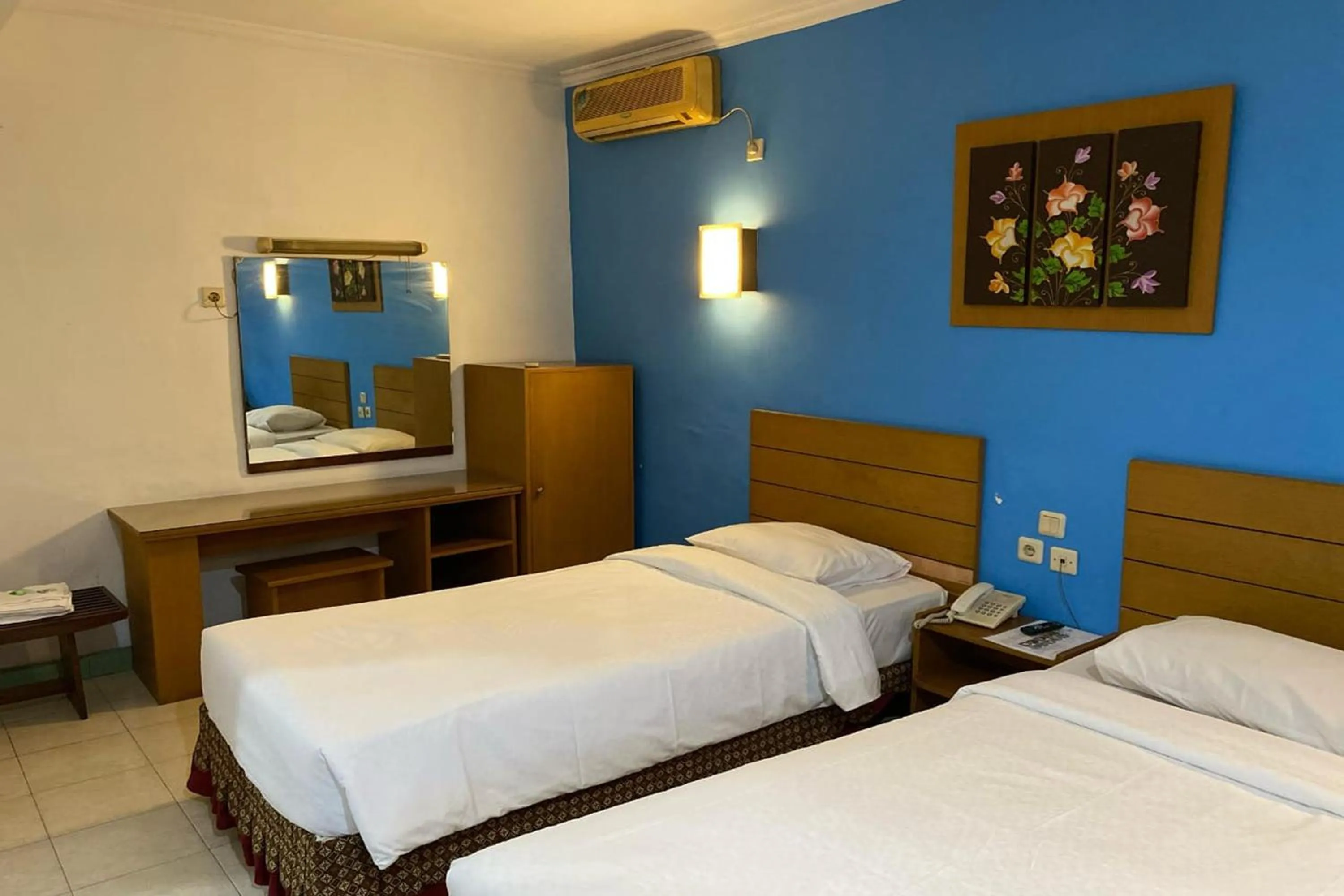 Bedroom, Bed in Hotel Lestari