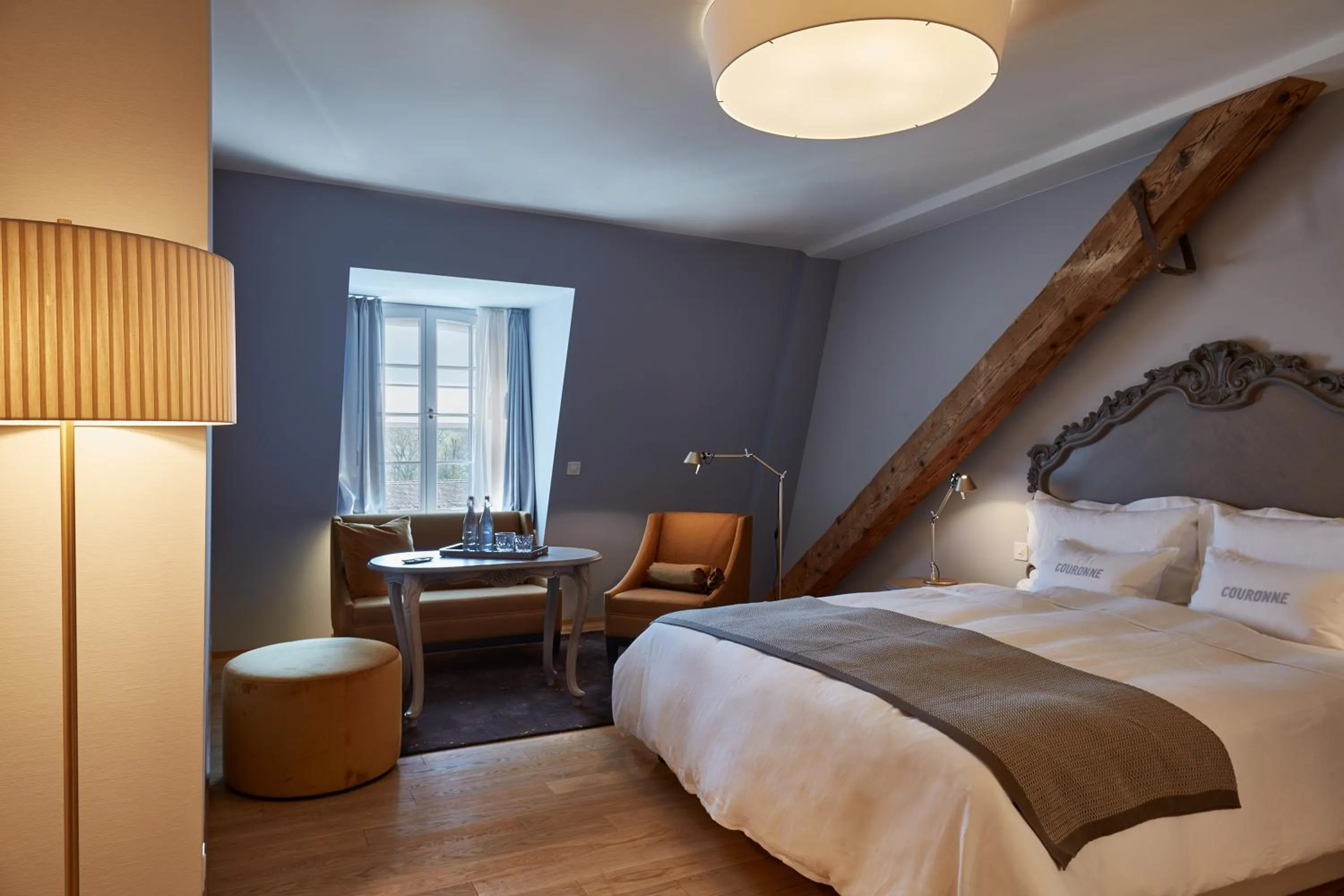 Photo of the whole room, Bed in Boutique Hotel La Couronne