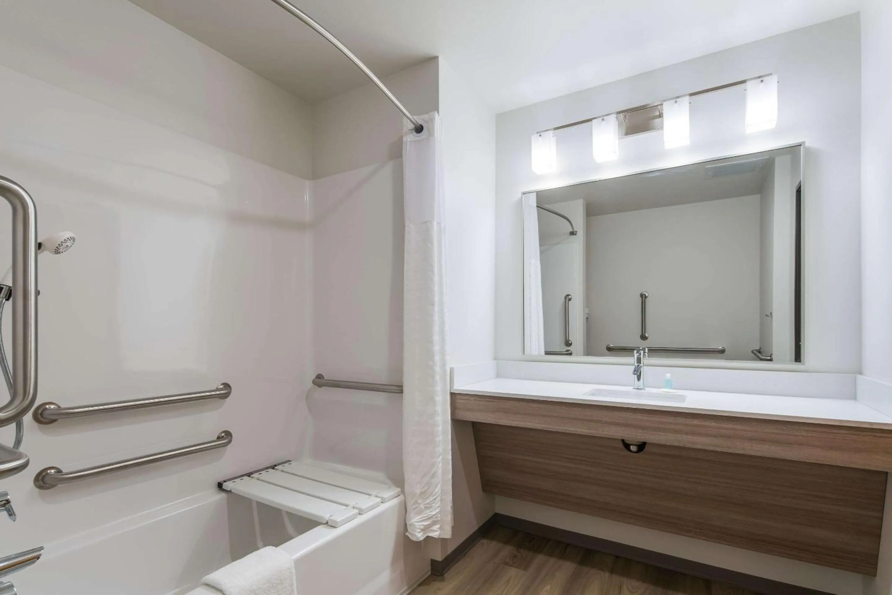 Bathroom in WoodSpring Suites Tri-Cities Richland