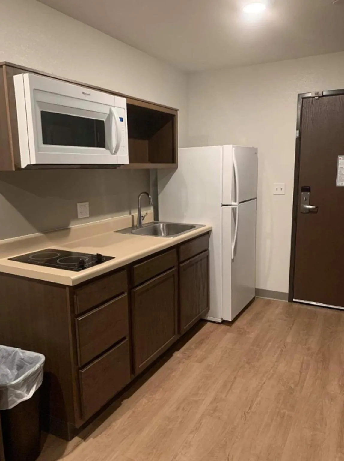 Kitchen or kitchenette in WoodSpring Suites Chattanooga