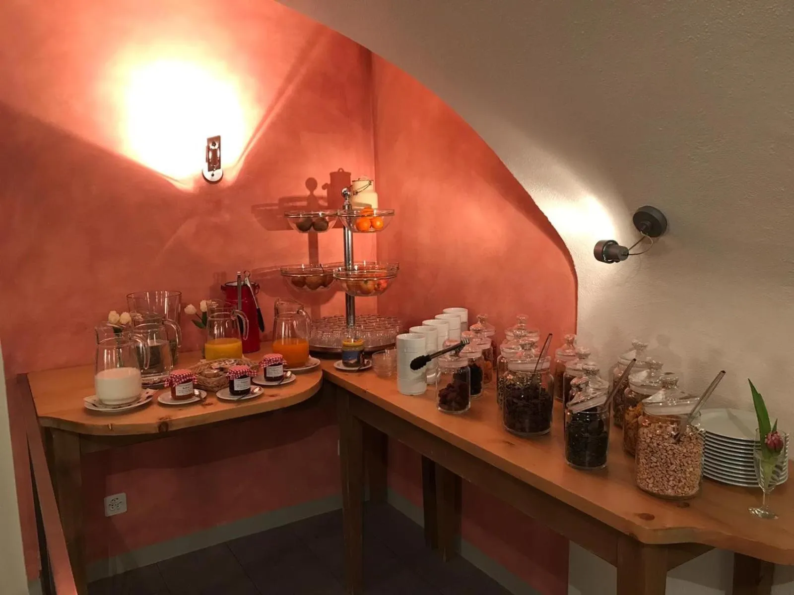 Buffet breakfast in Palazzo Mysanus Samedan