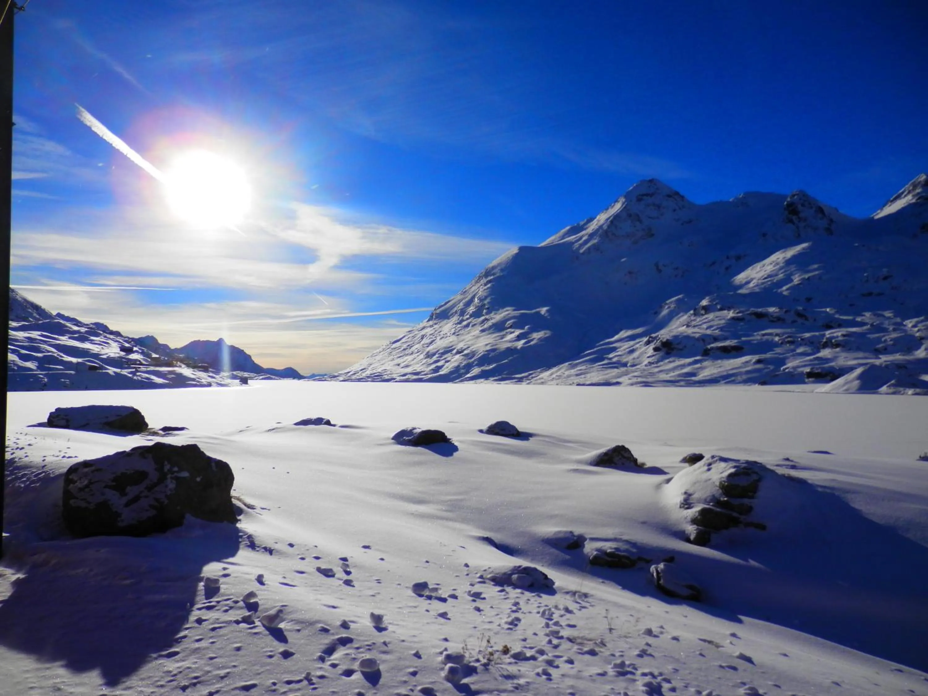 Skiing in Palazzo Mysanus Samedan