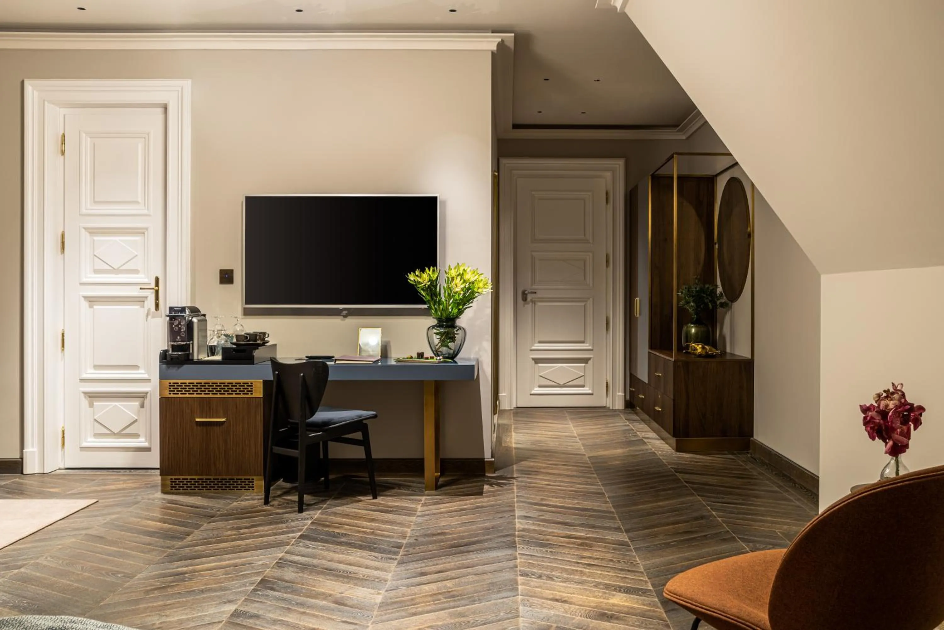 Seating area in BOTANIQ Castle of Tura - Small Luxury Hotels of the World