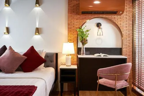 THE MOMENT CHIANGMAI - Seasonal Design Boutique