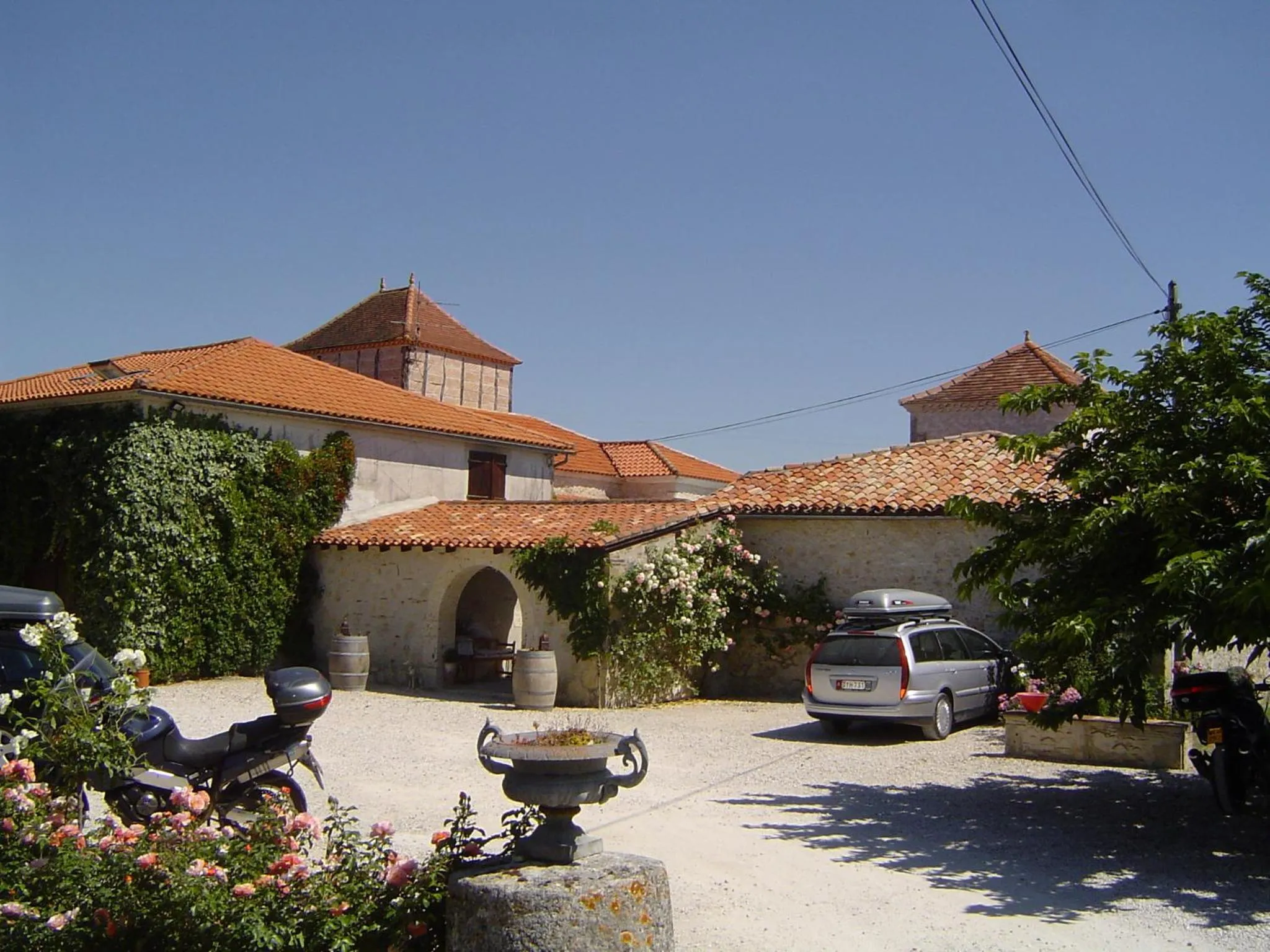 Facade/entrance in Chambres Rozies Dunes