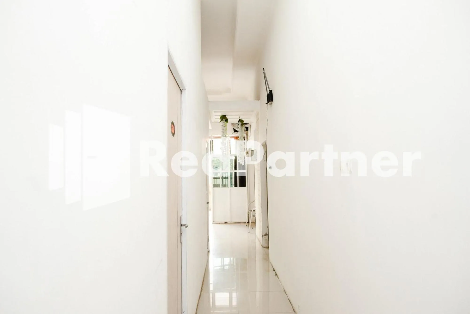 Property building in Happy Inn Puspo Mitra RedDoorz