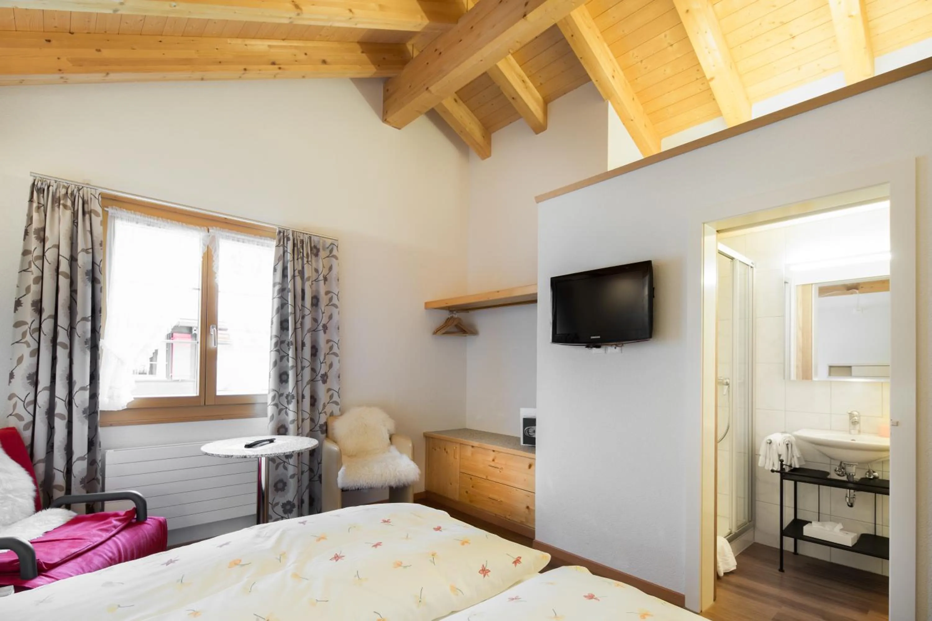 Photo of the whole room, Bed in Hotel Blumental