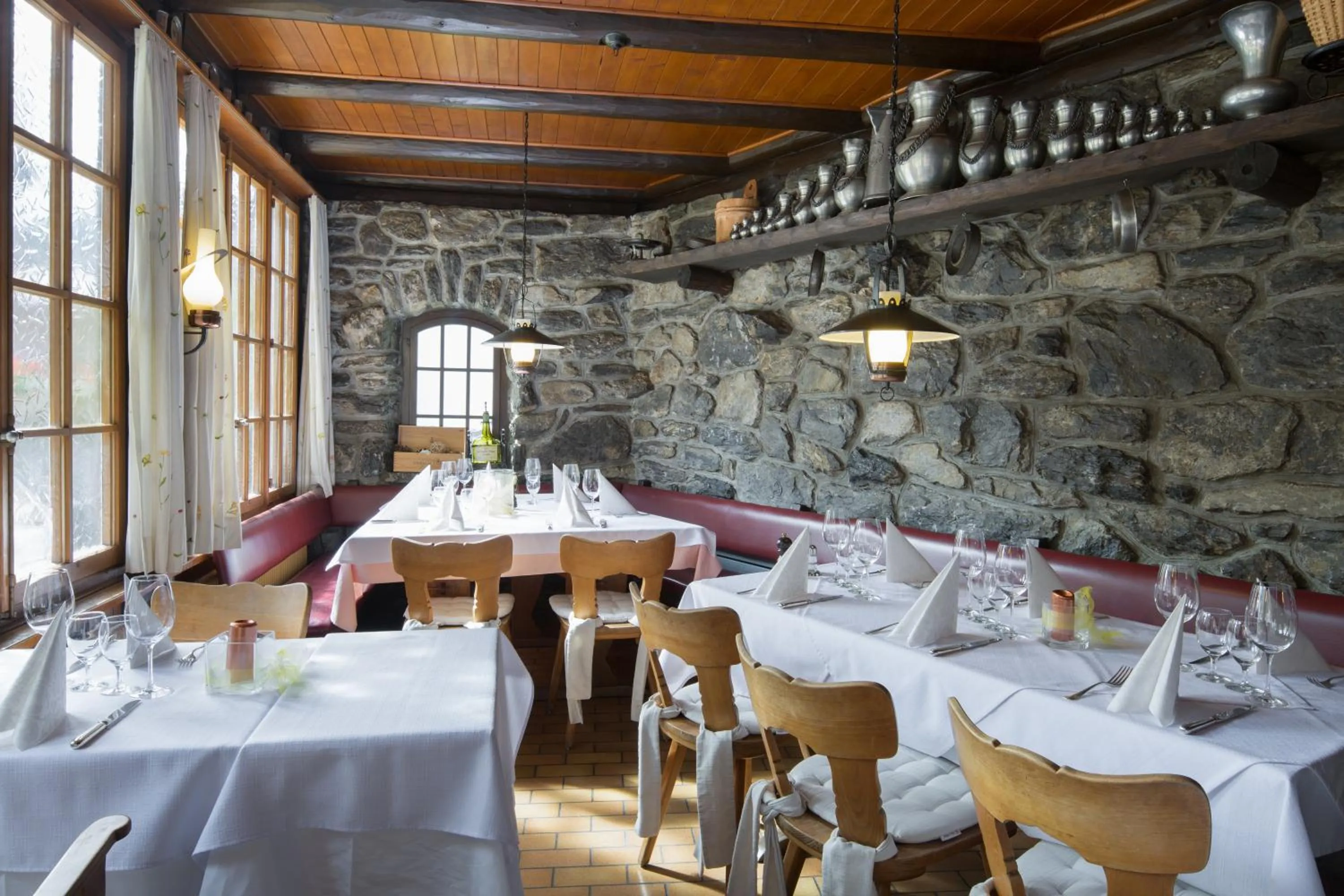 Restaurant/places to eat in Hotel Blumental