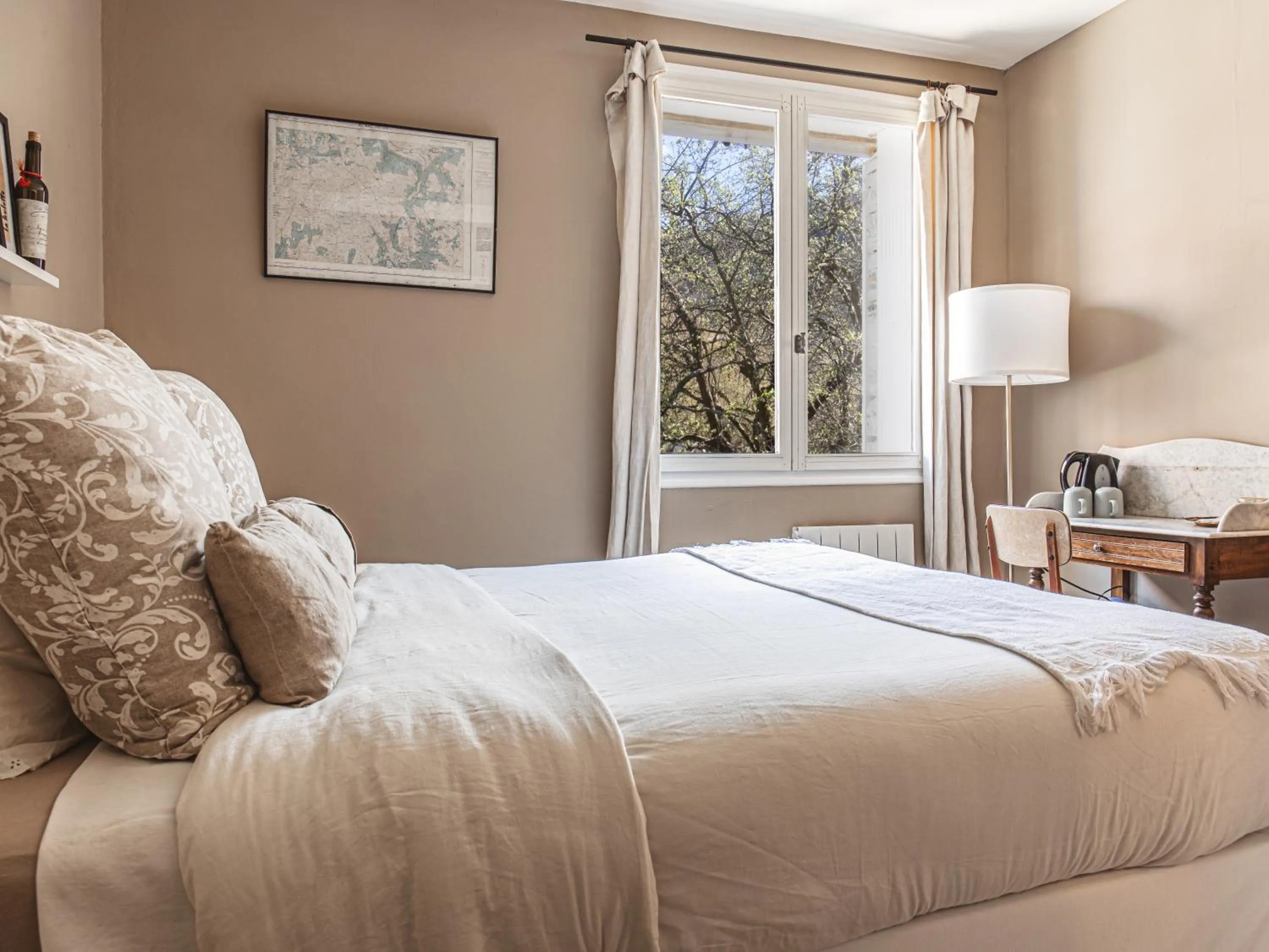 Bed in La Petite Auberge de Virginie