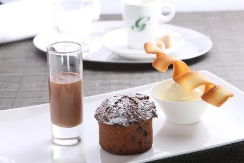 Restaurant/places to eat in Hotel Gloria