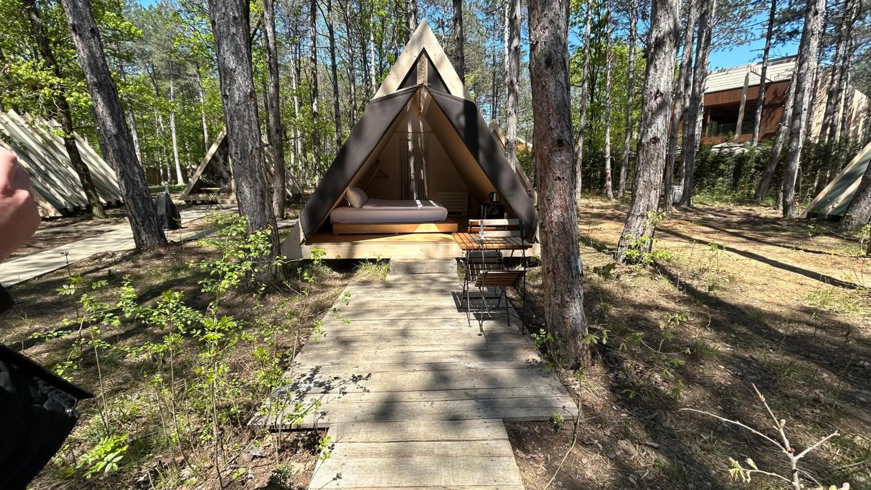 Photo of the whole room in LONGOSPHERE GLAMPING