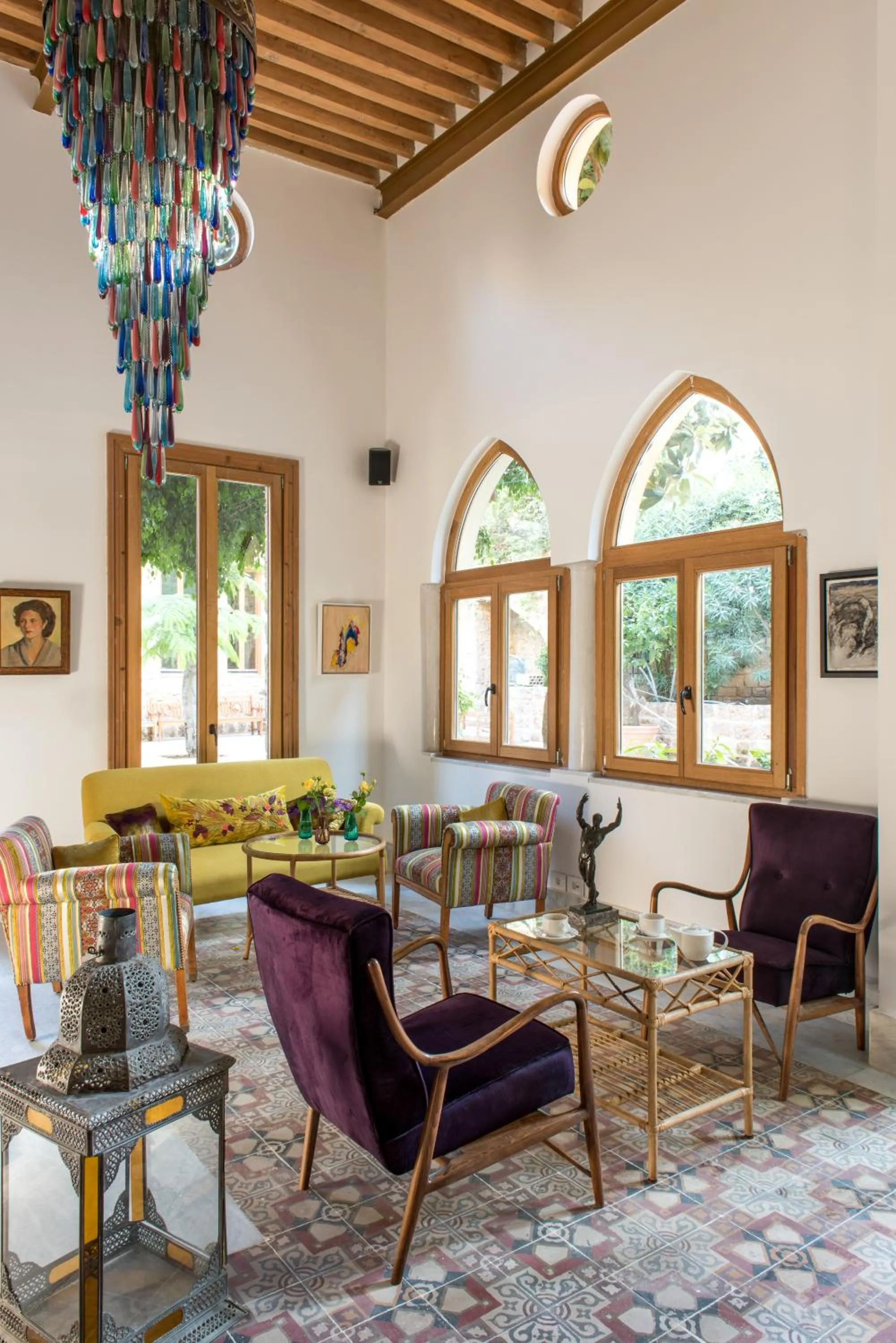 Restaurant/places to eat in Arthaus Beirut