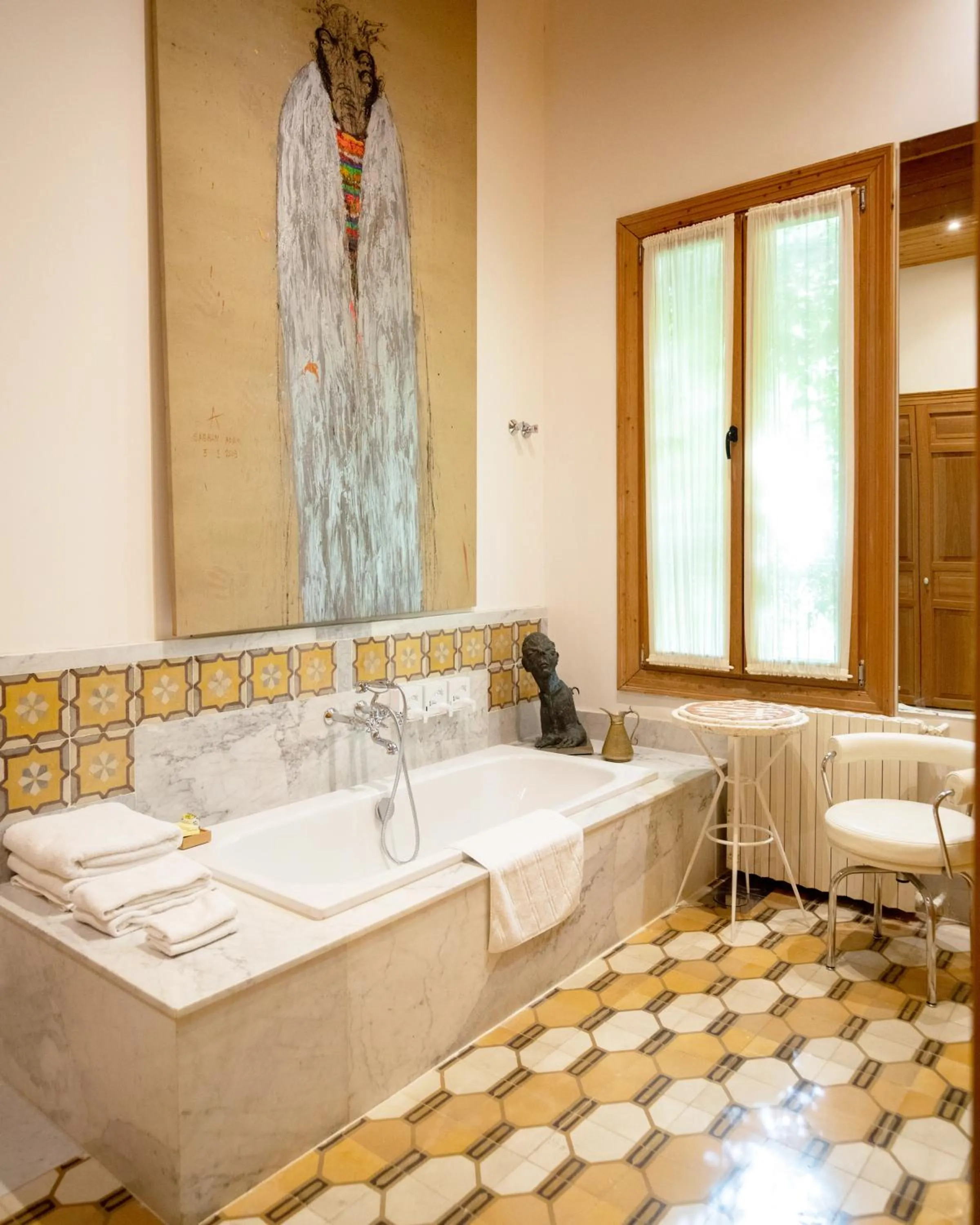 Bathroom, Bed in Arthaus Beirut