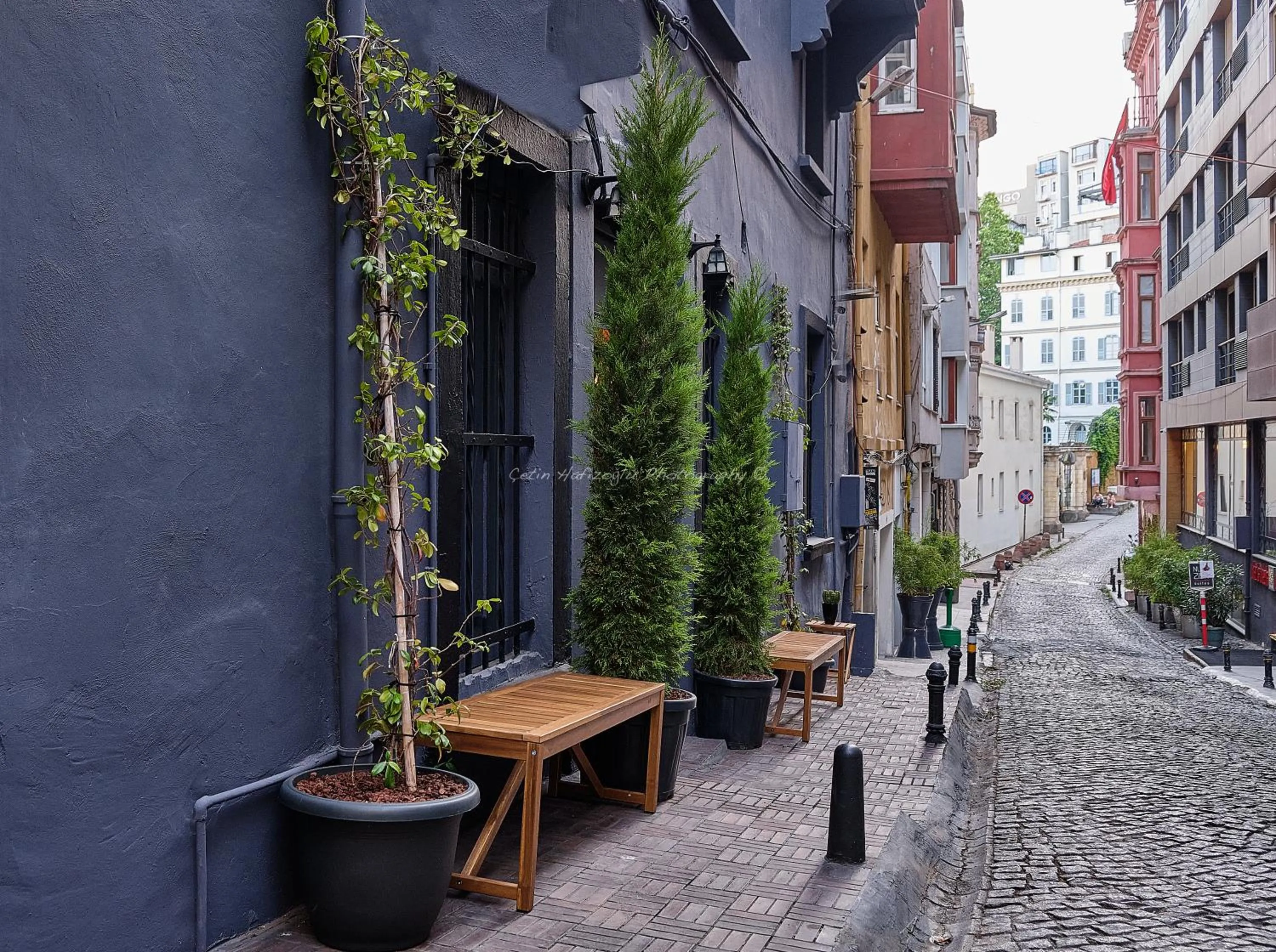 Property building in Reu de Hotel