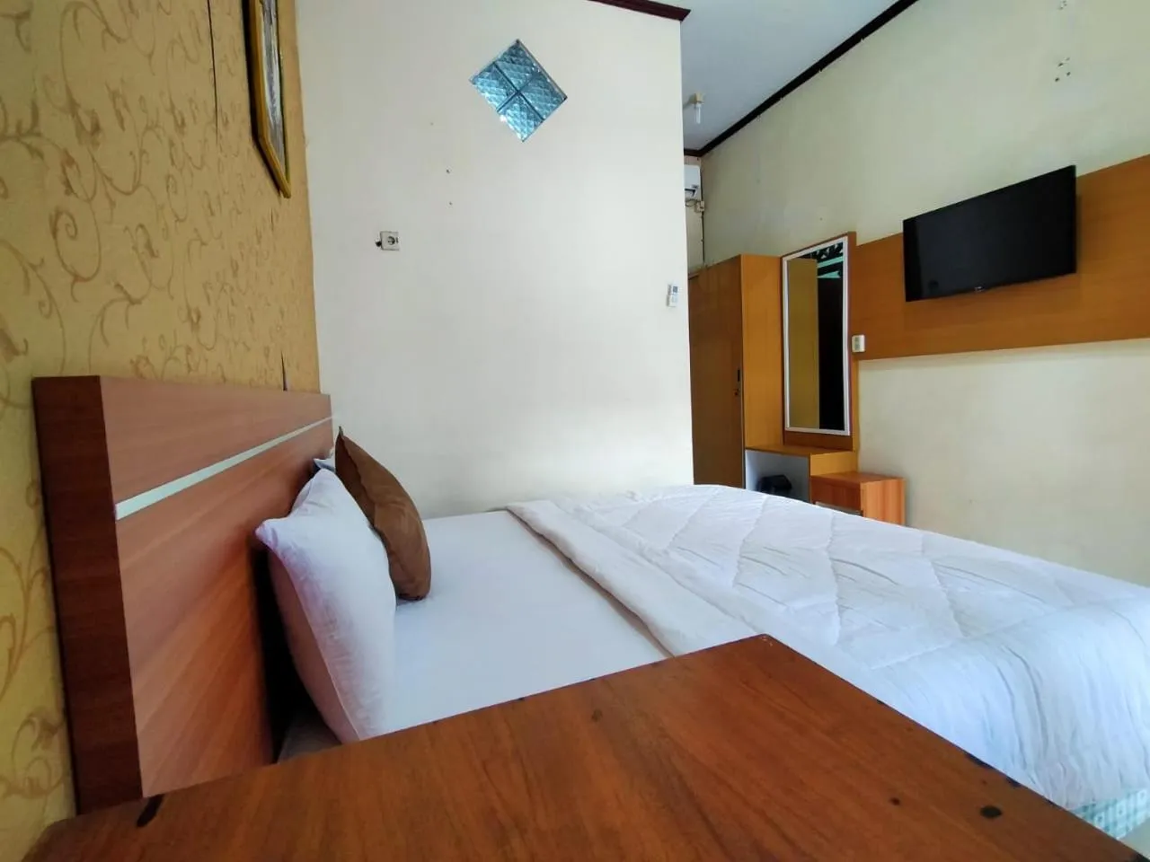 Bed in Grand Mutiara Hotel Puncak