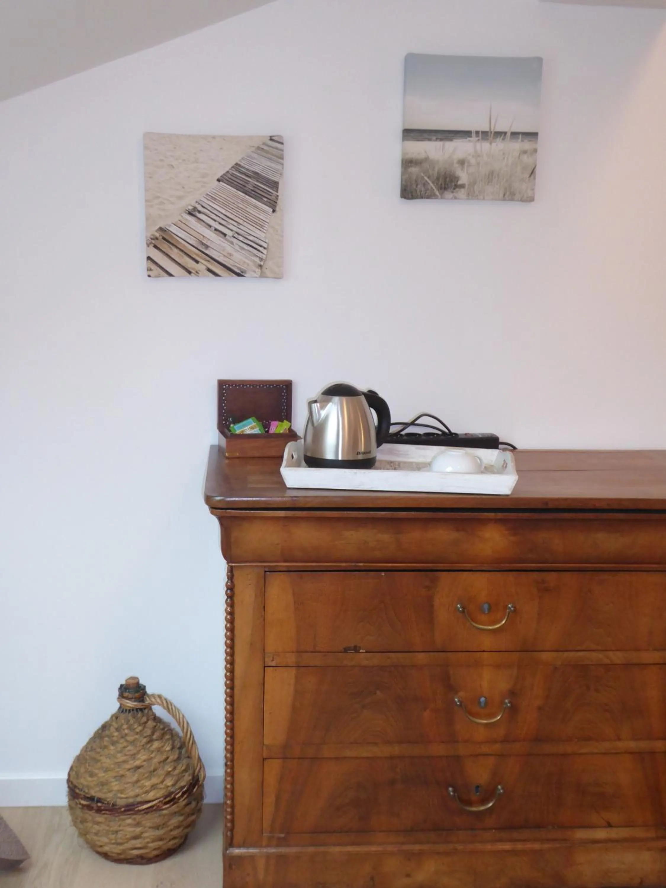 Decorative detail in La Maison Bastide